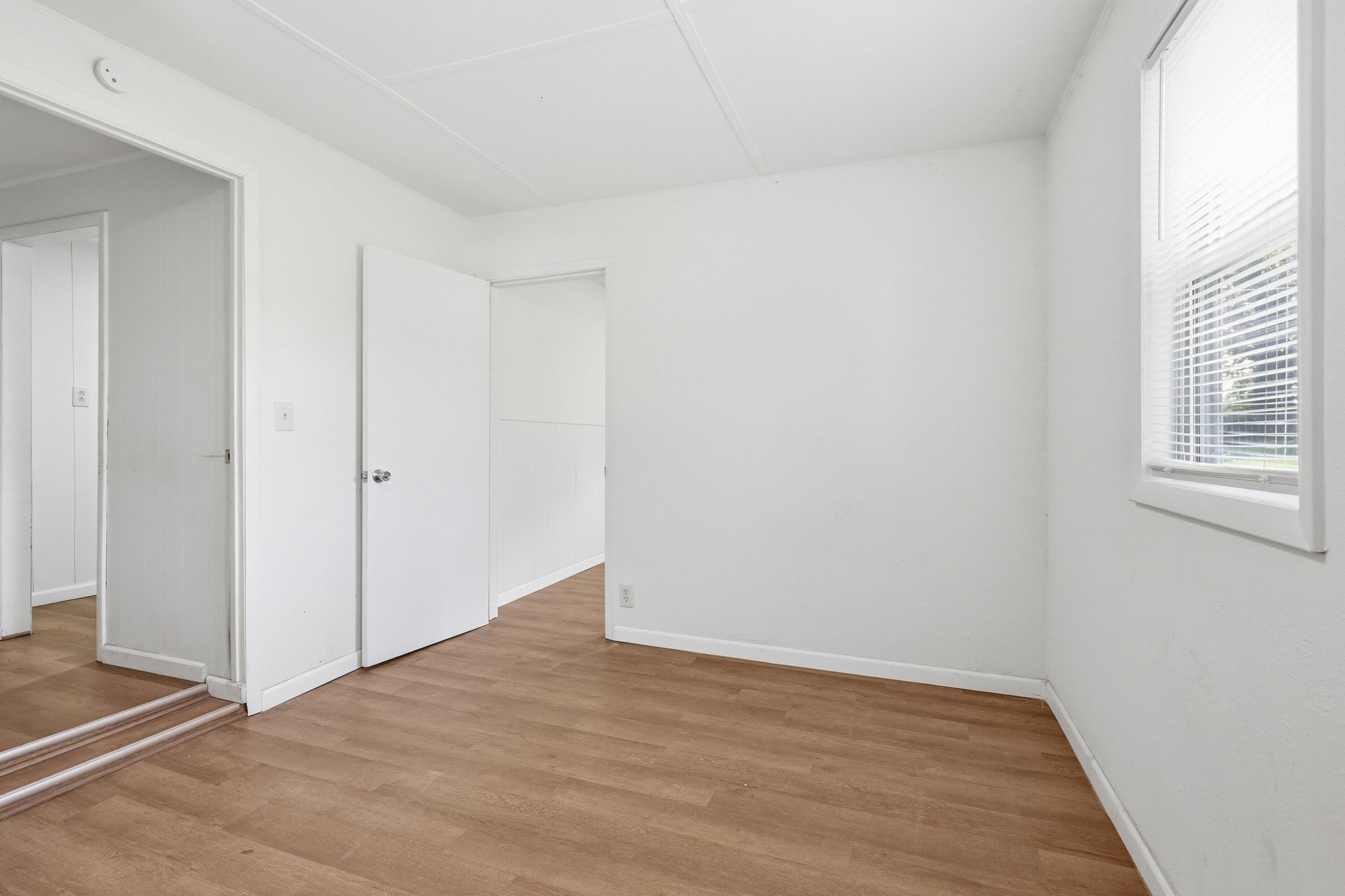 220 North Ohio Avenue Property Photo 17