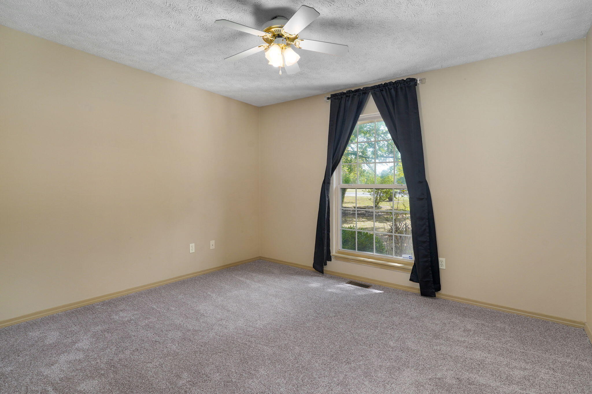 394 Jace Road Property Photo 17
