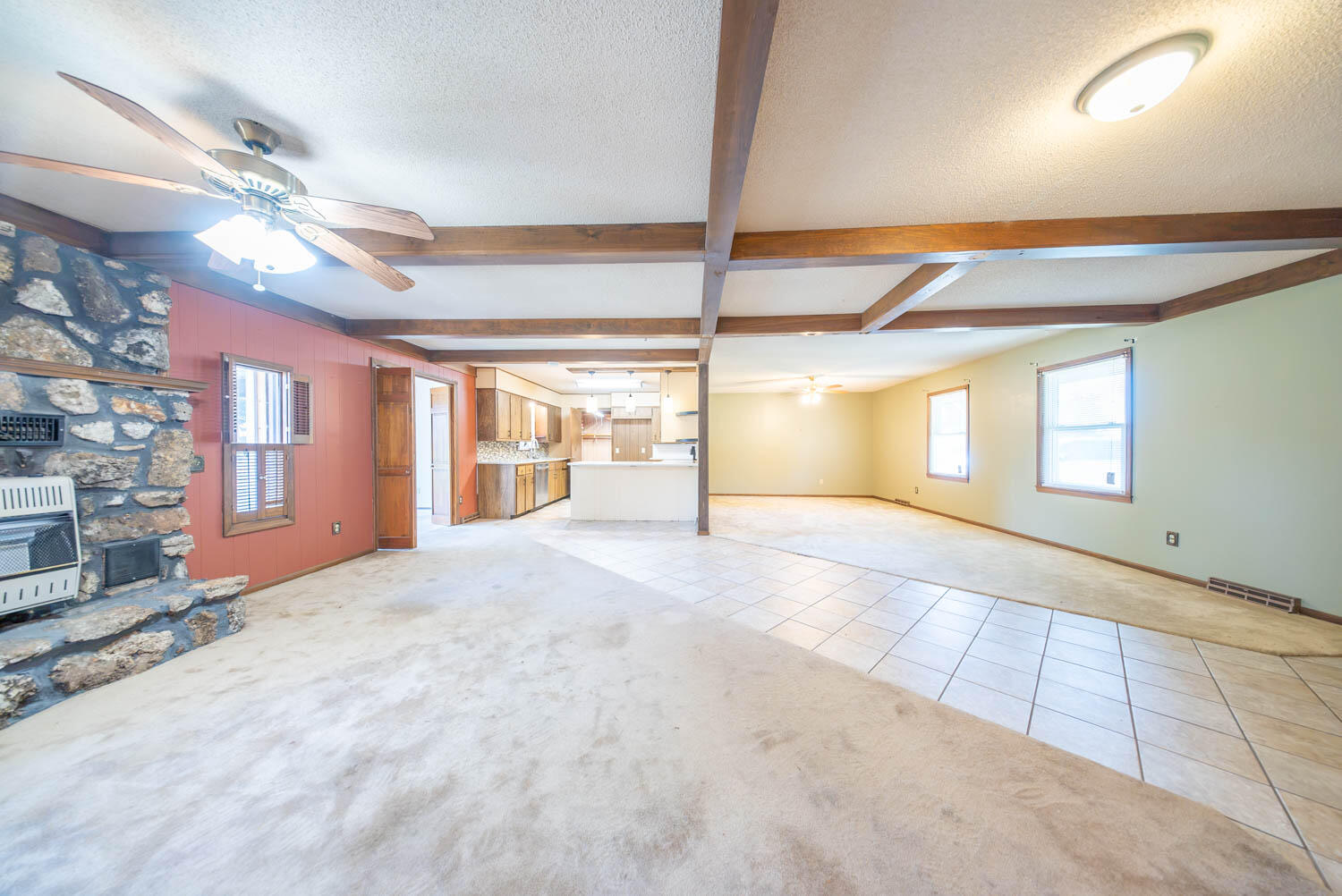 2814 Laurie Drive Property Photo 4
