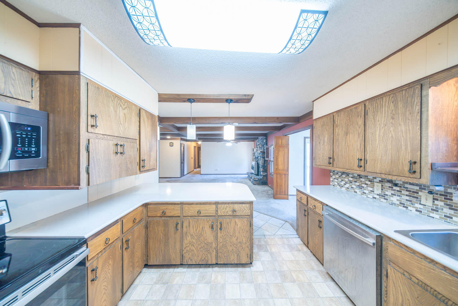 2814 Laurie Drive Property Photo 8