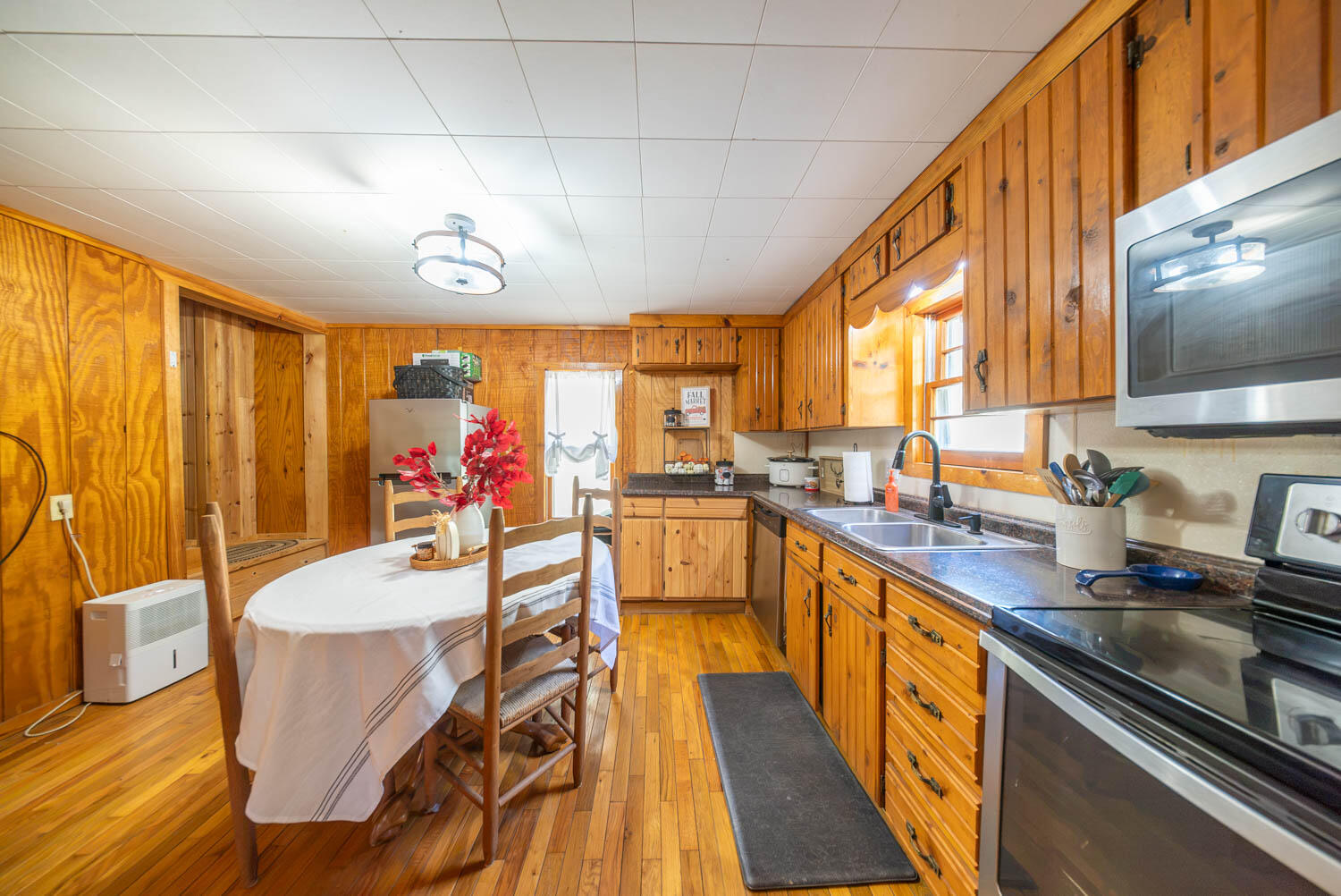 190 Wattle Trail Property Photo 14