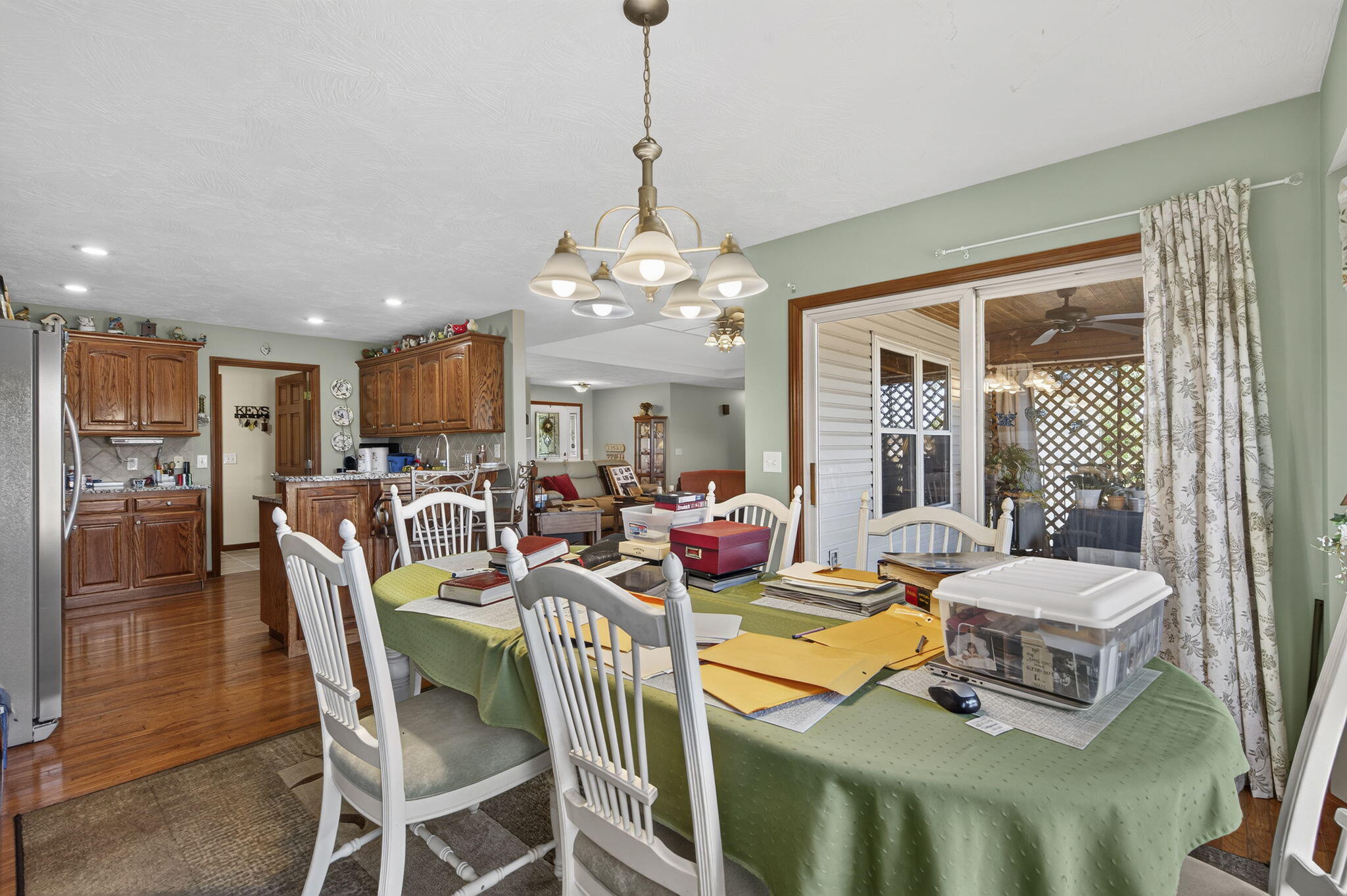 327 Alice Place Property Photo 14