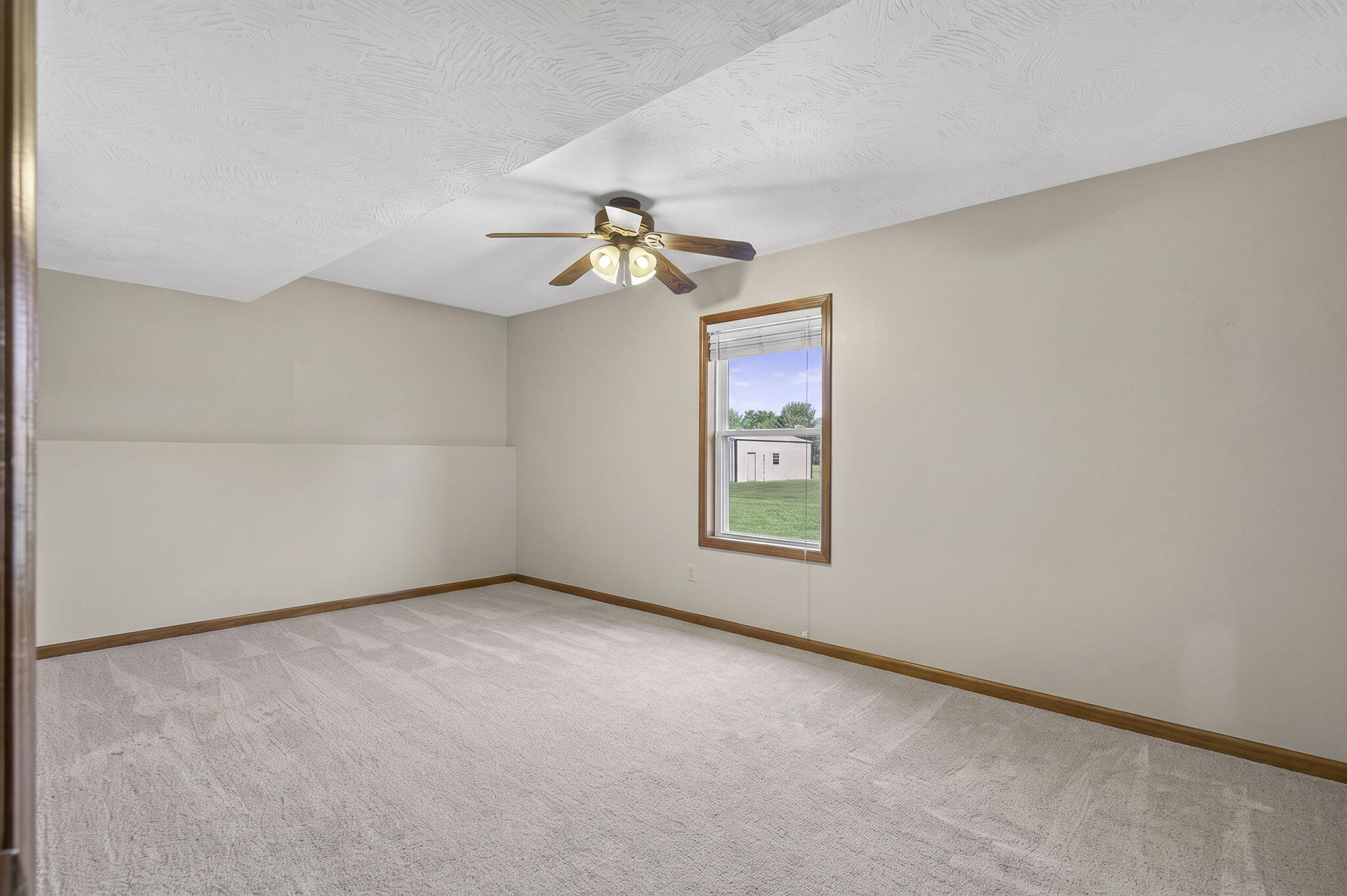 327 Alice Place Property Photo 33