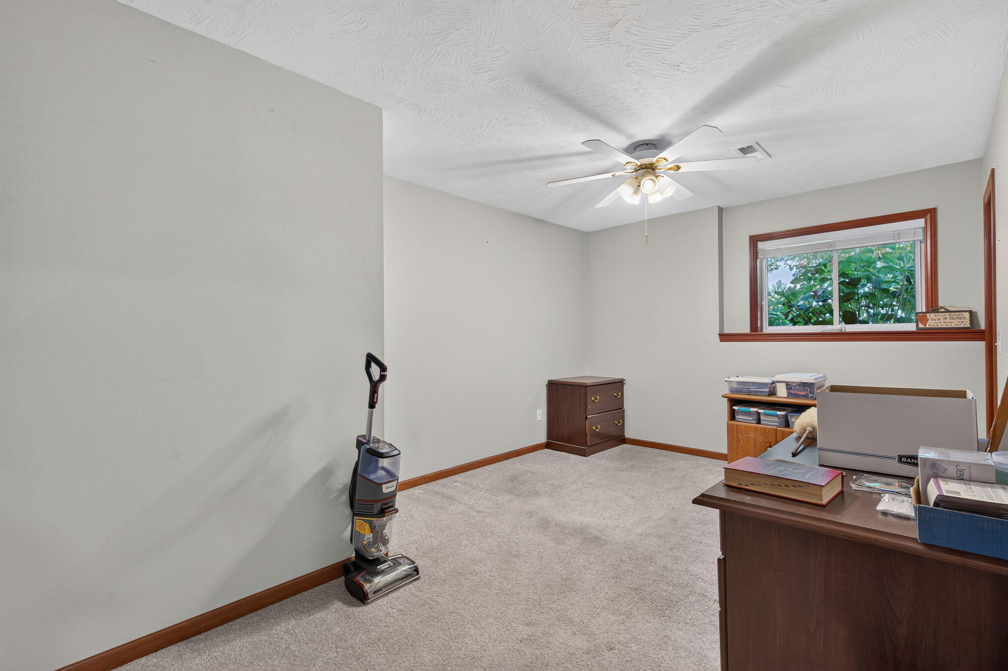 327 Alice Place Property Photo 36