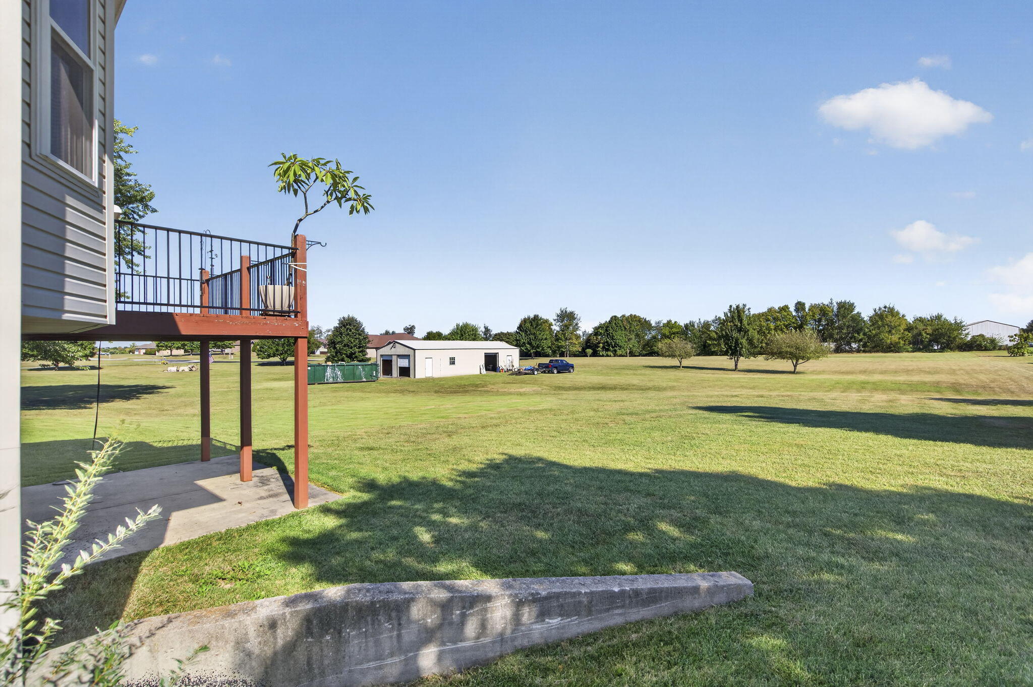 327 Alice Place Property Photo 41