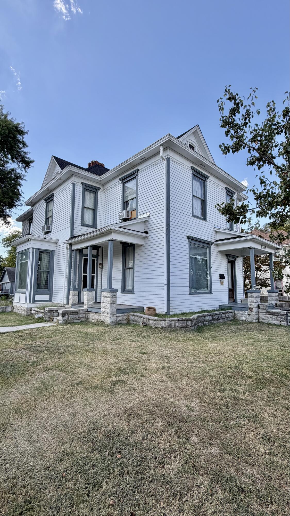222 South Webb Street Property Photo 4