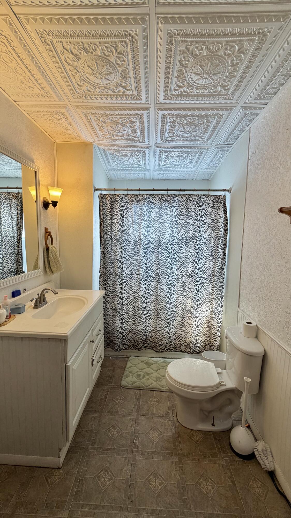 222 South Webb Street Property Photo 8