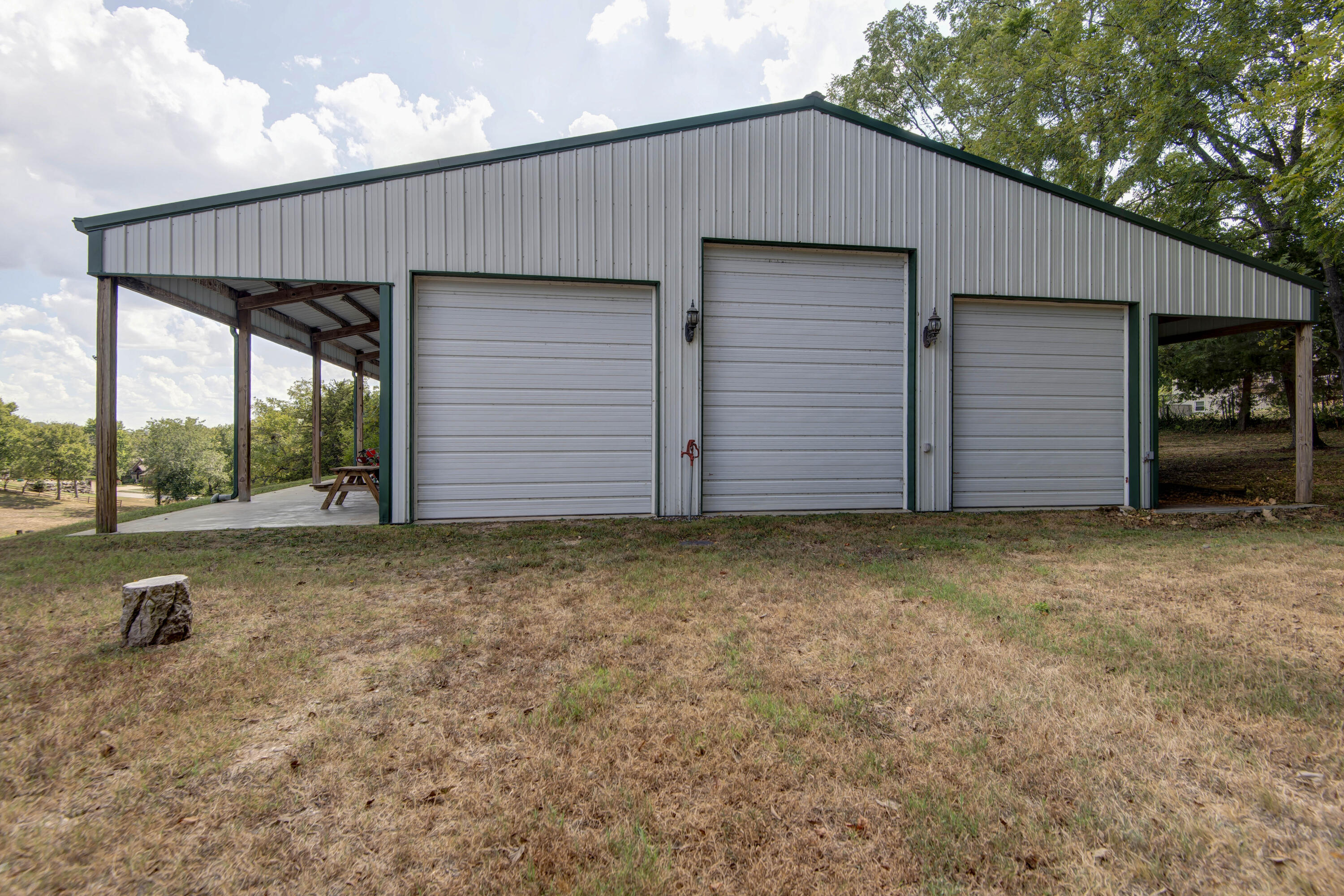 3060 West Ellison Drive Property Photo 4