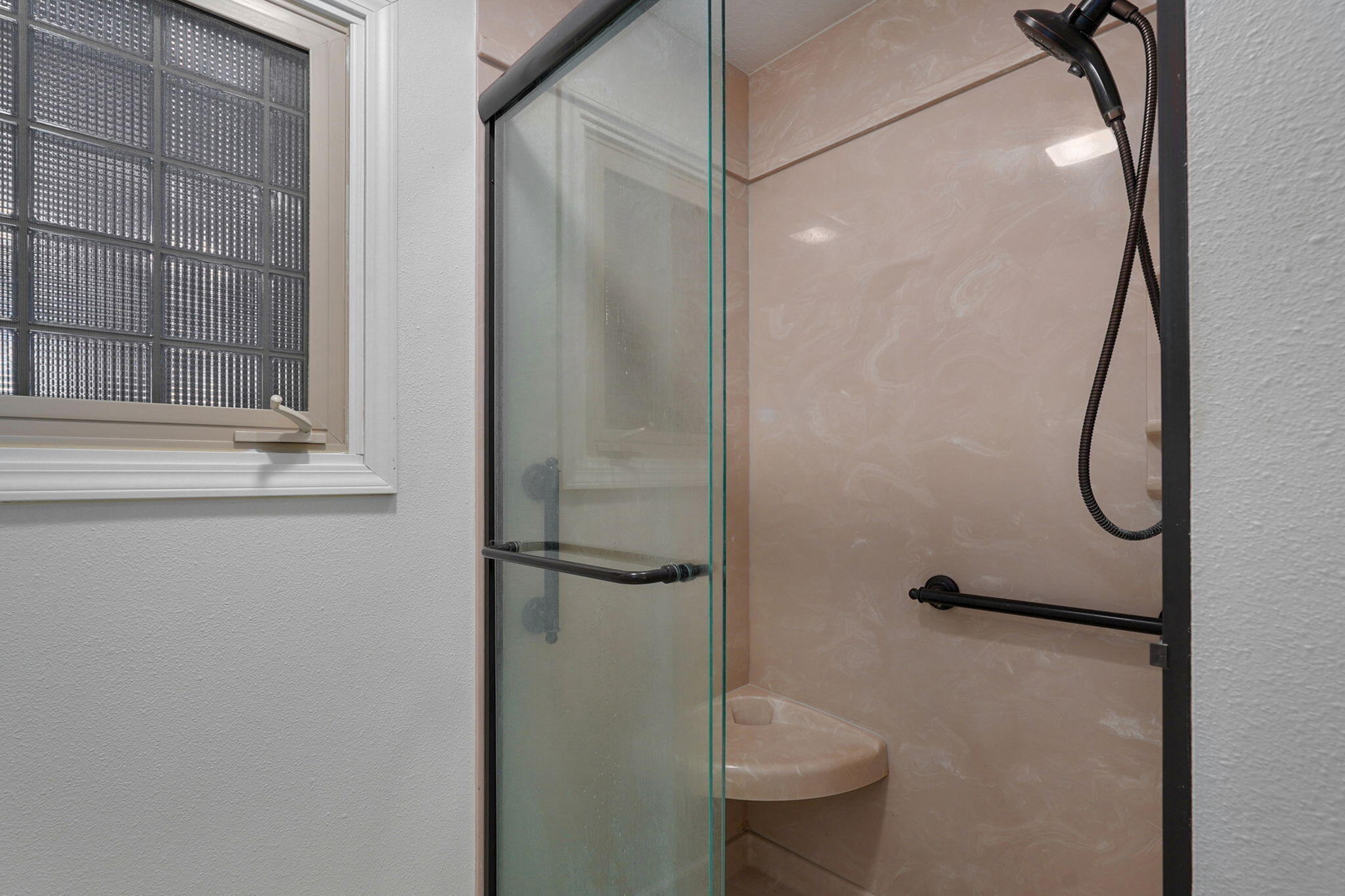 4571 South Park Avenue Property Photo 23