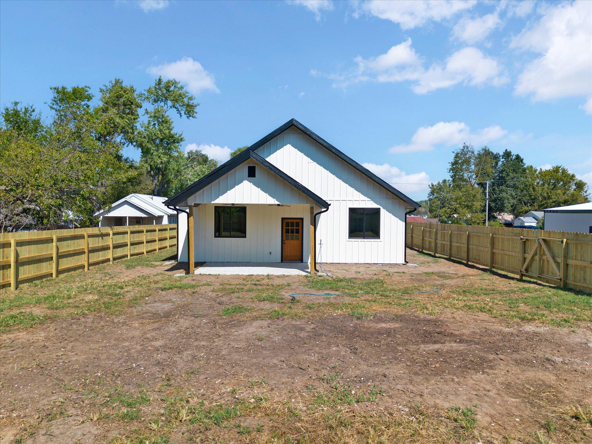 1018 West Jackson Street Property Photo 41