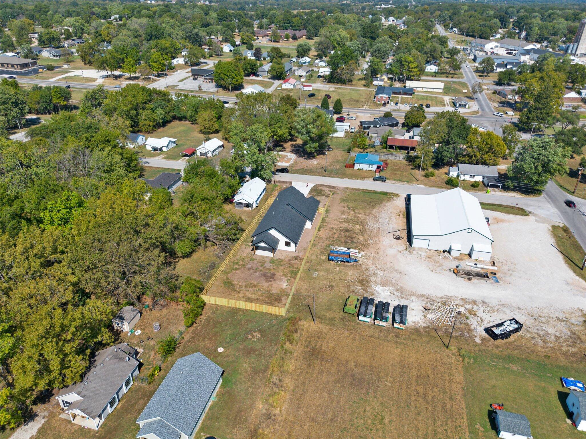 1018 West Jackson Street Property Photo 43