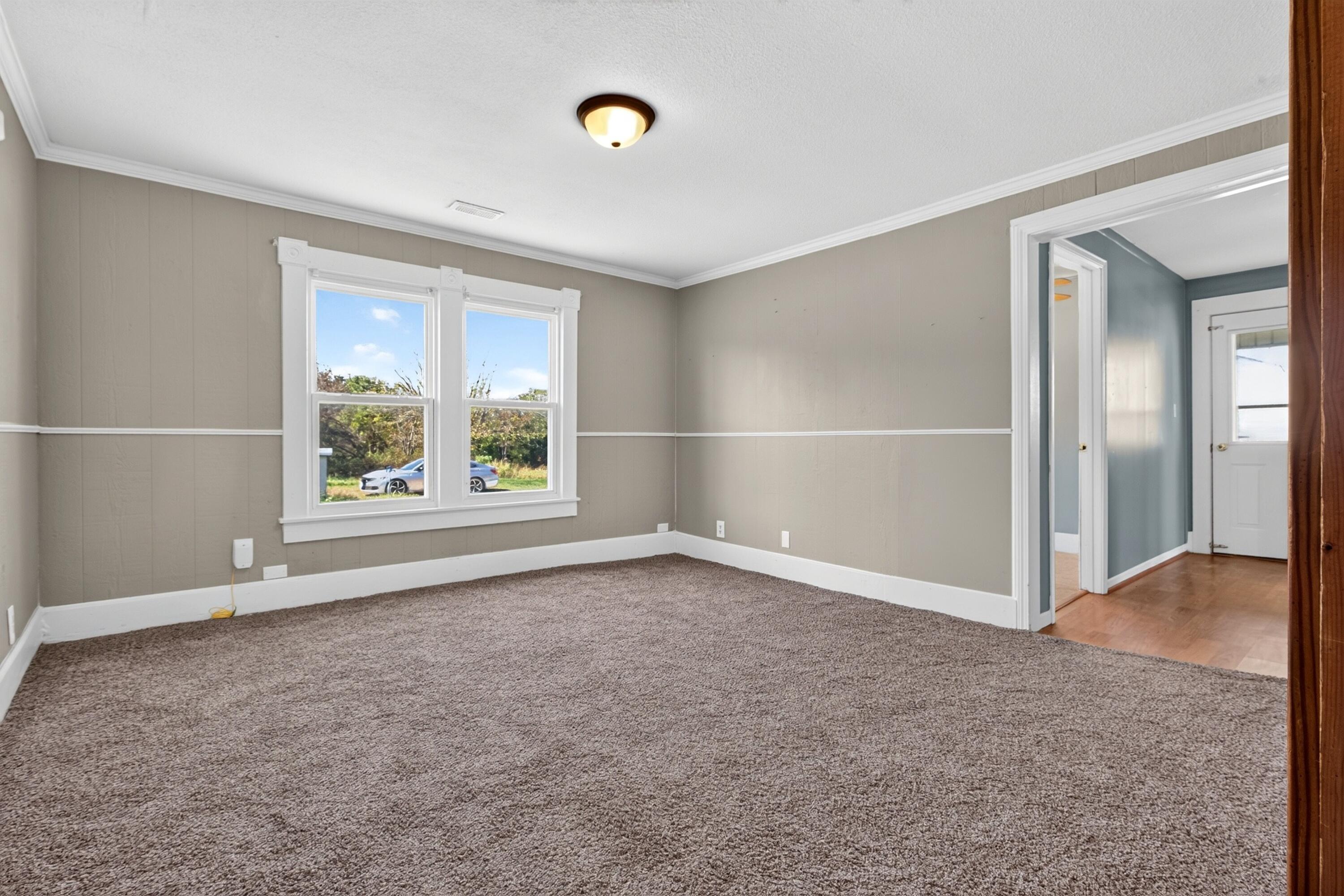 4956 East 800 Road Property Photo 16