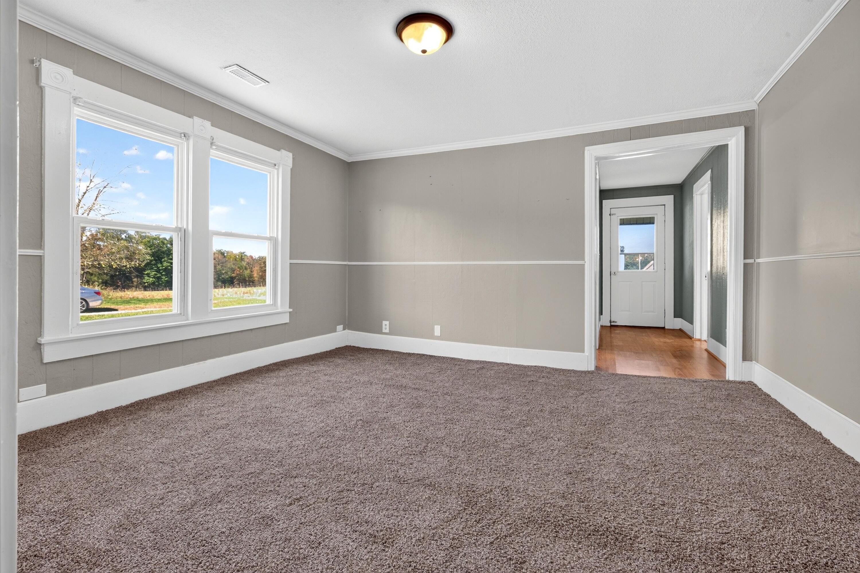 4956 East 800 Road Property Photo 18