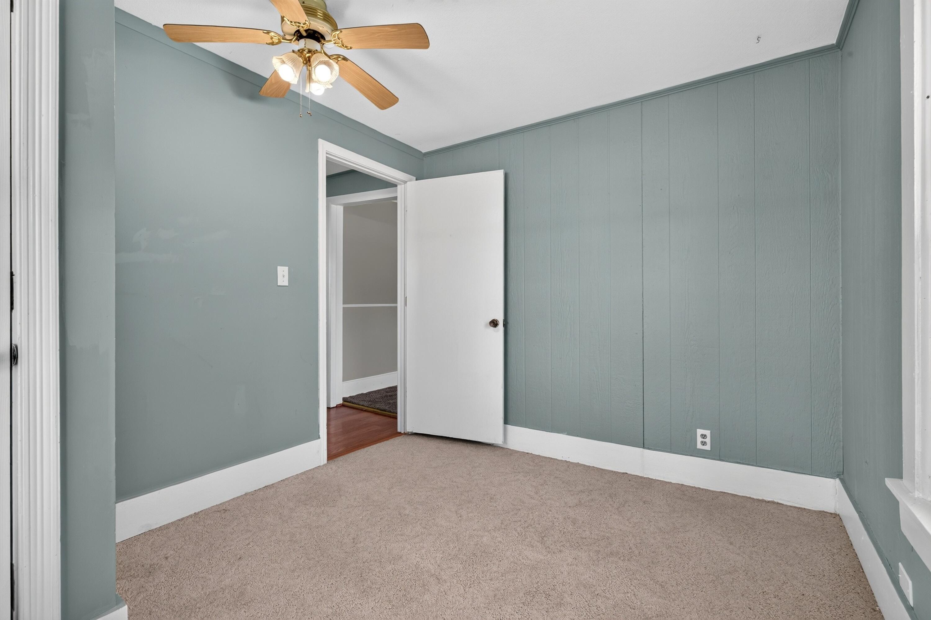 4956 East 800 Road Property Photo 33