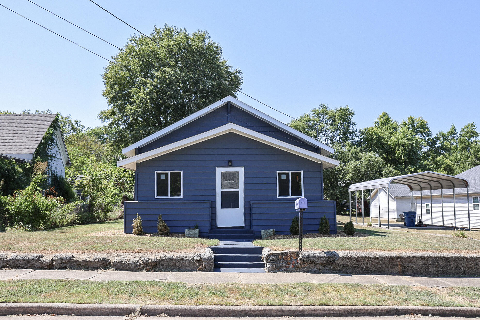 514 North Washington Street Property Photo 1