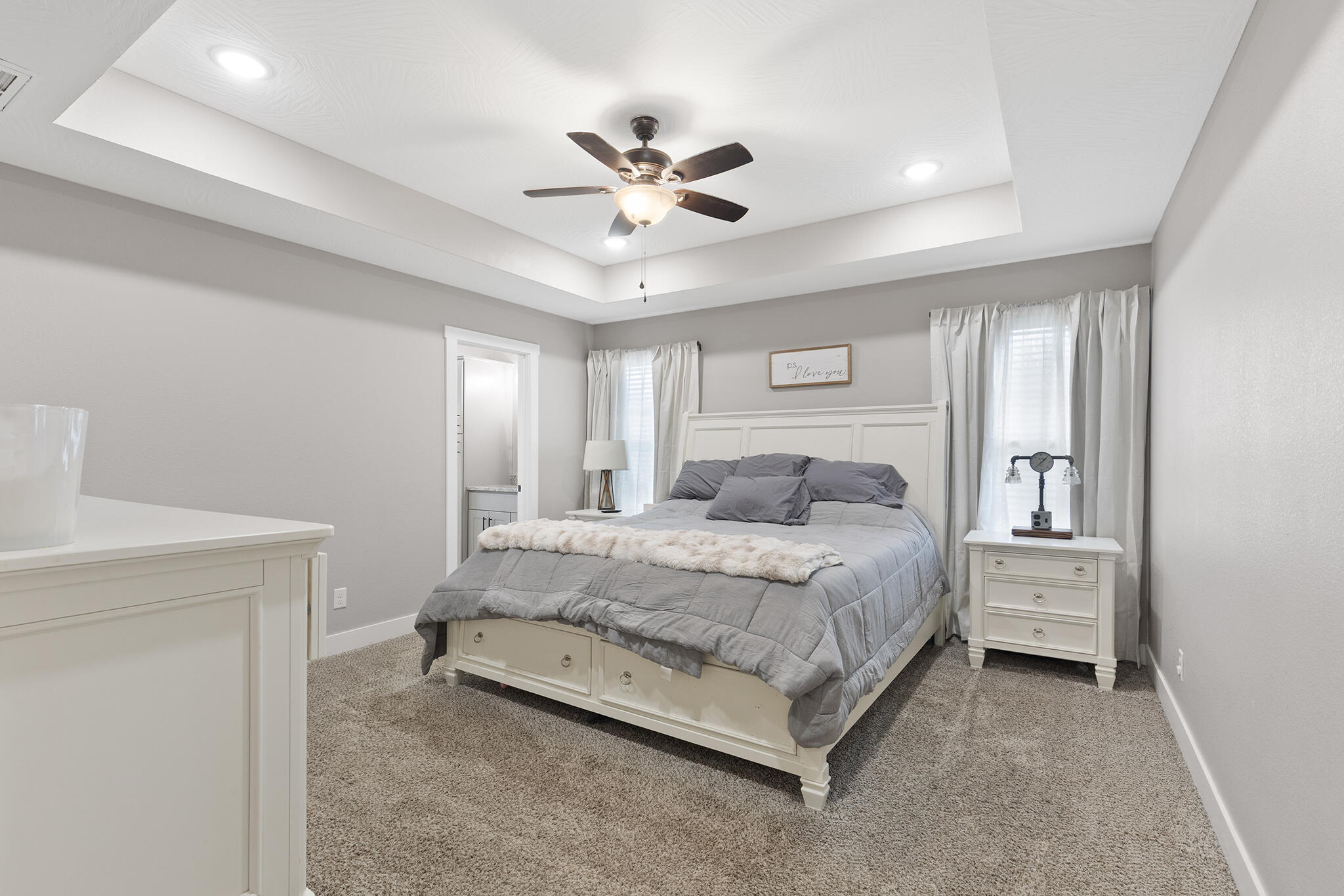 393 East Lombardy Drive Property Photo 12