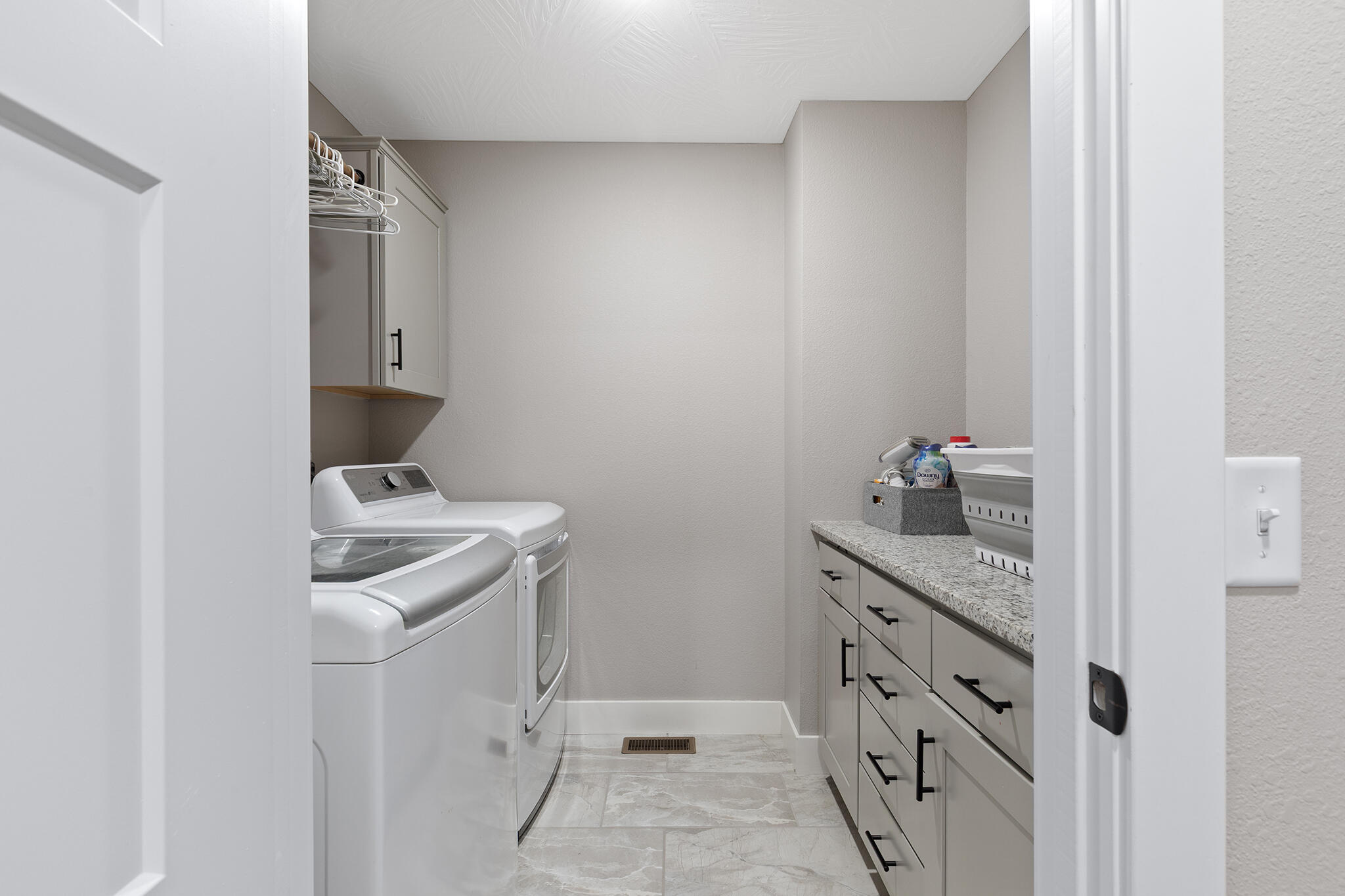 393 East Lombardy Drive Property Photo 18