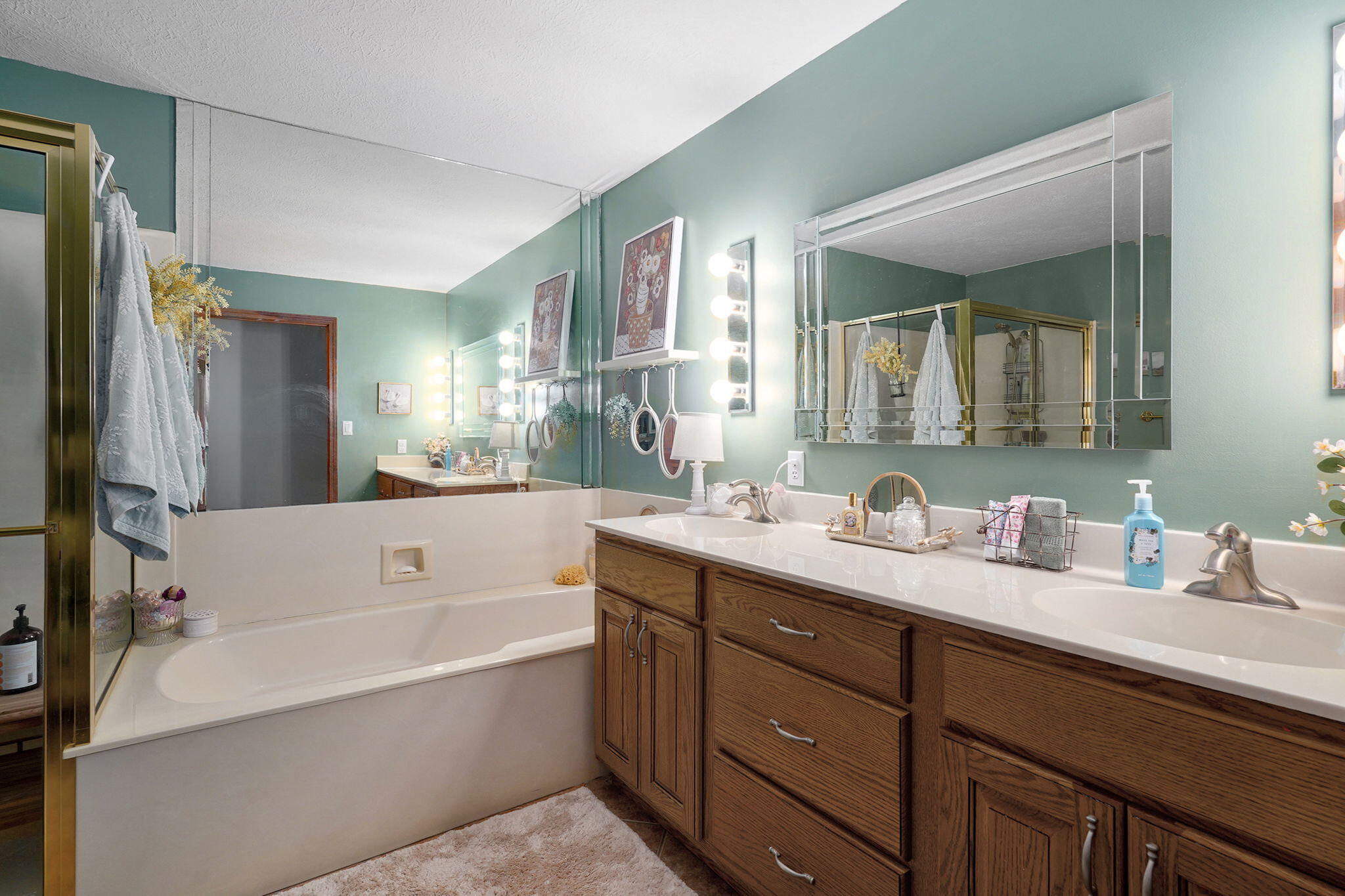 3305 Olympic Circle Property Photo 29