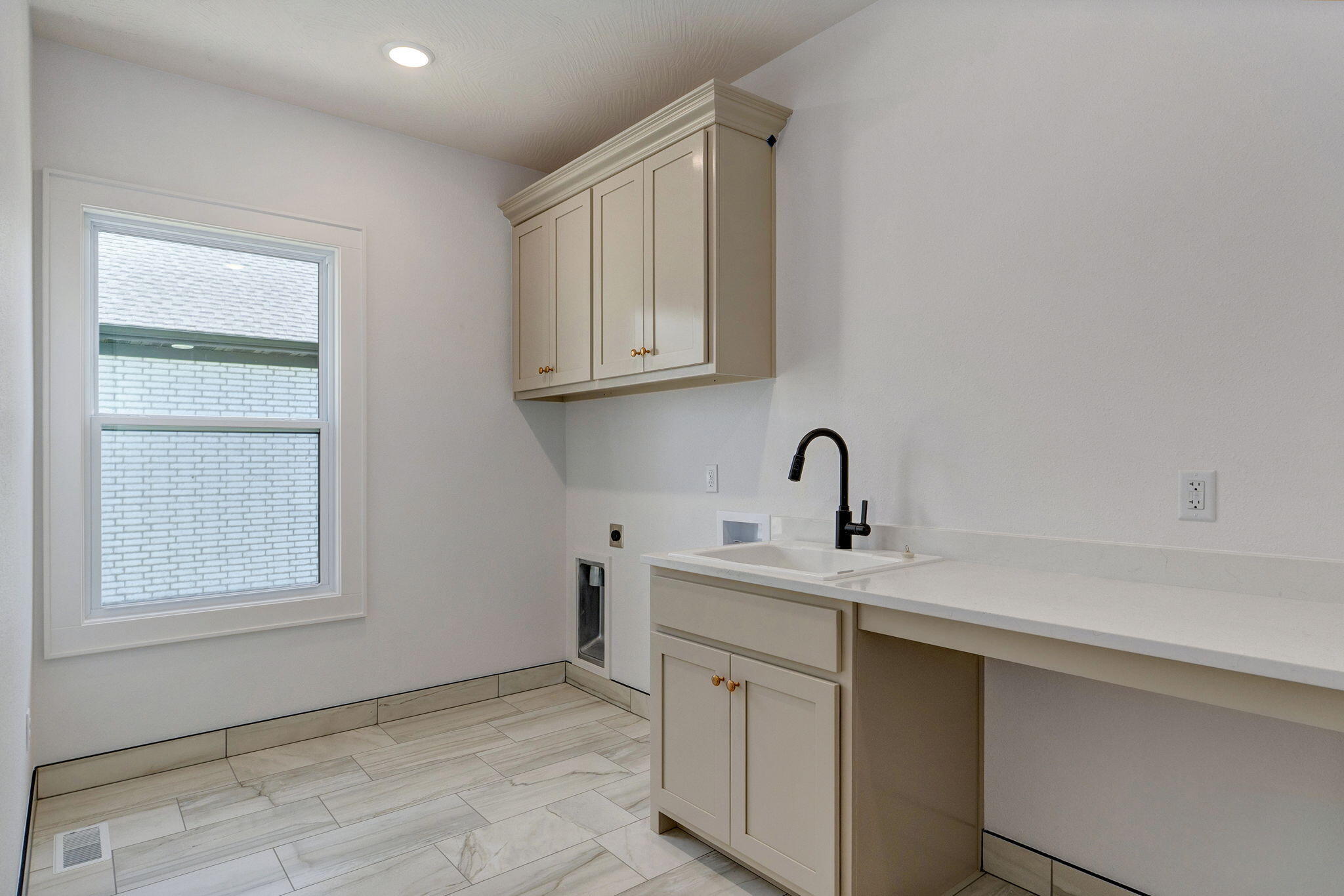 5447 East Wild Horse Drive Property Photo 31