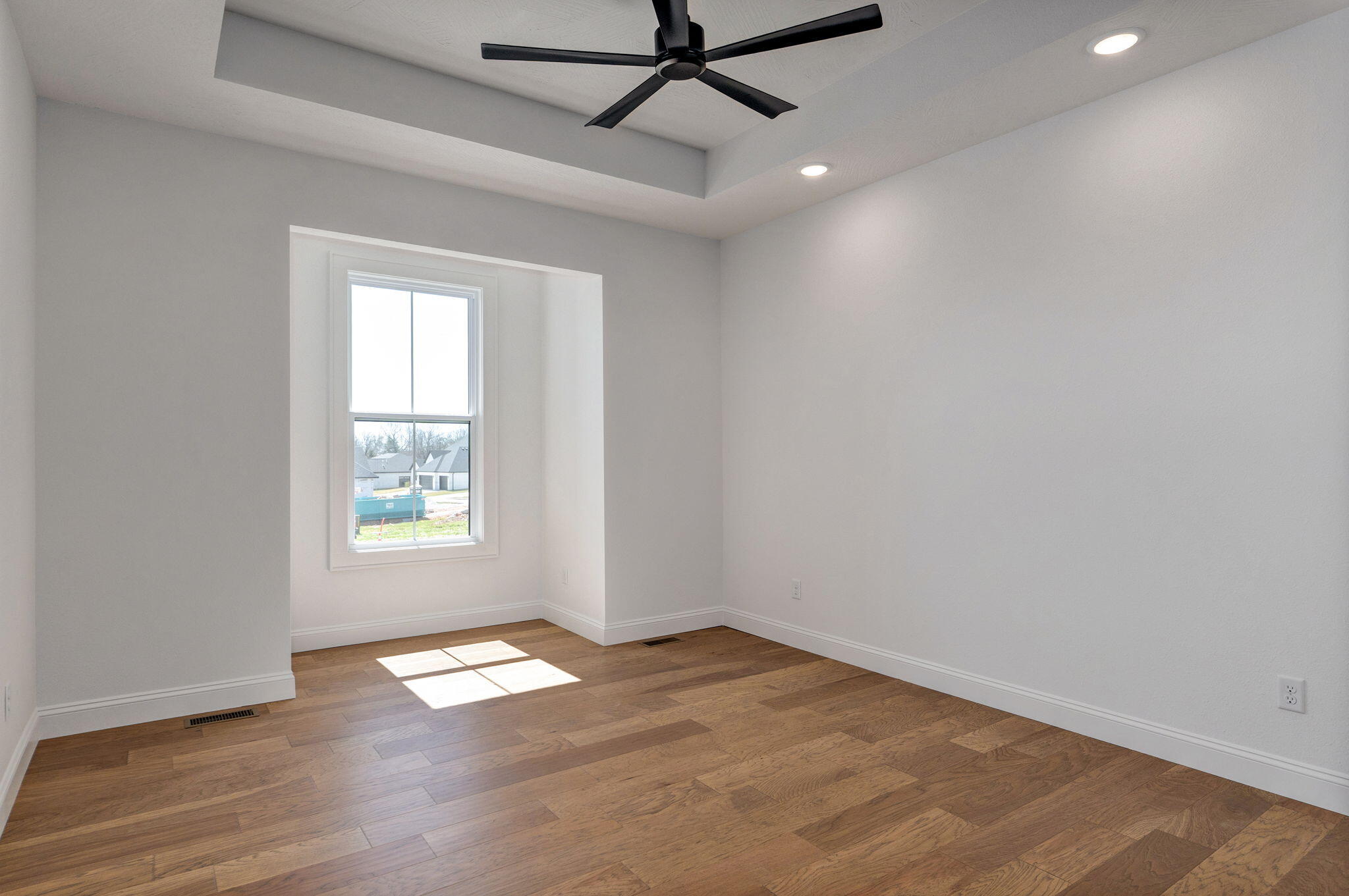 5447 East Wild Horse Drive Property Photo 32