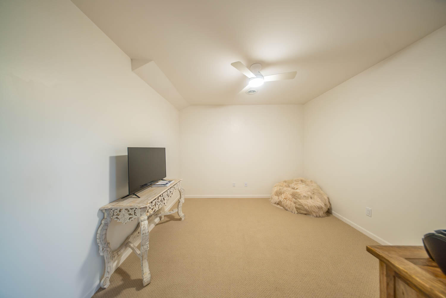 513 Stonehaven Drive Property Photo 79