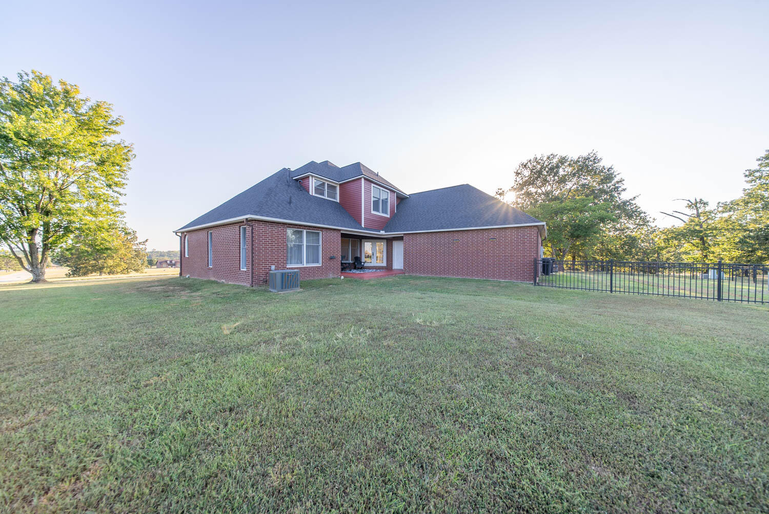 513 Stonehaven Drive Property Photo 93