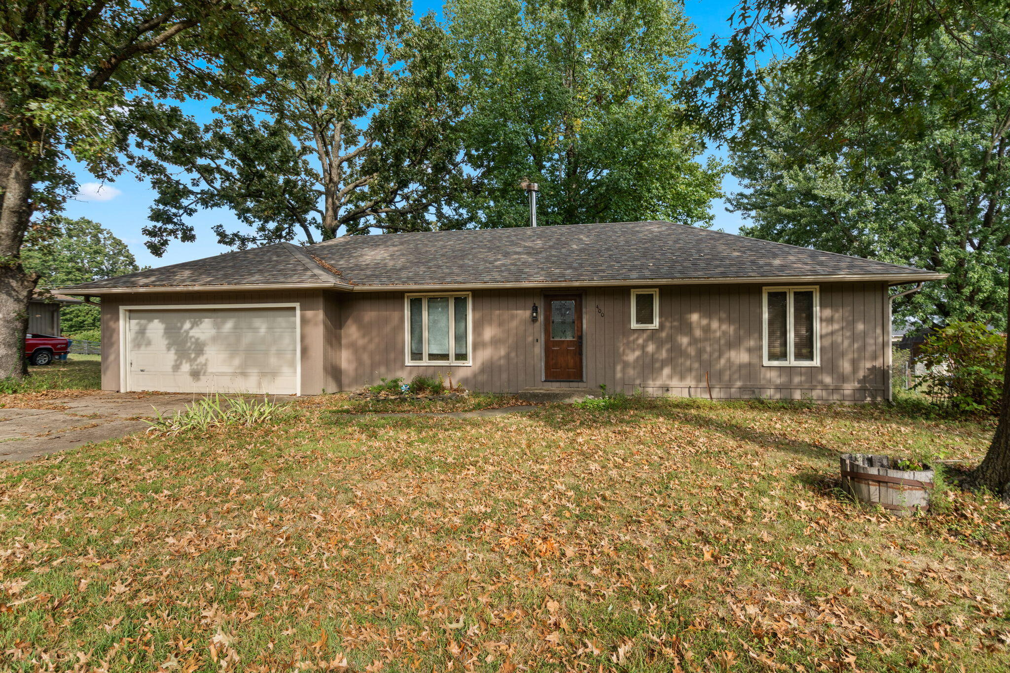 400 North Dogwood Street Property Photo 1