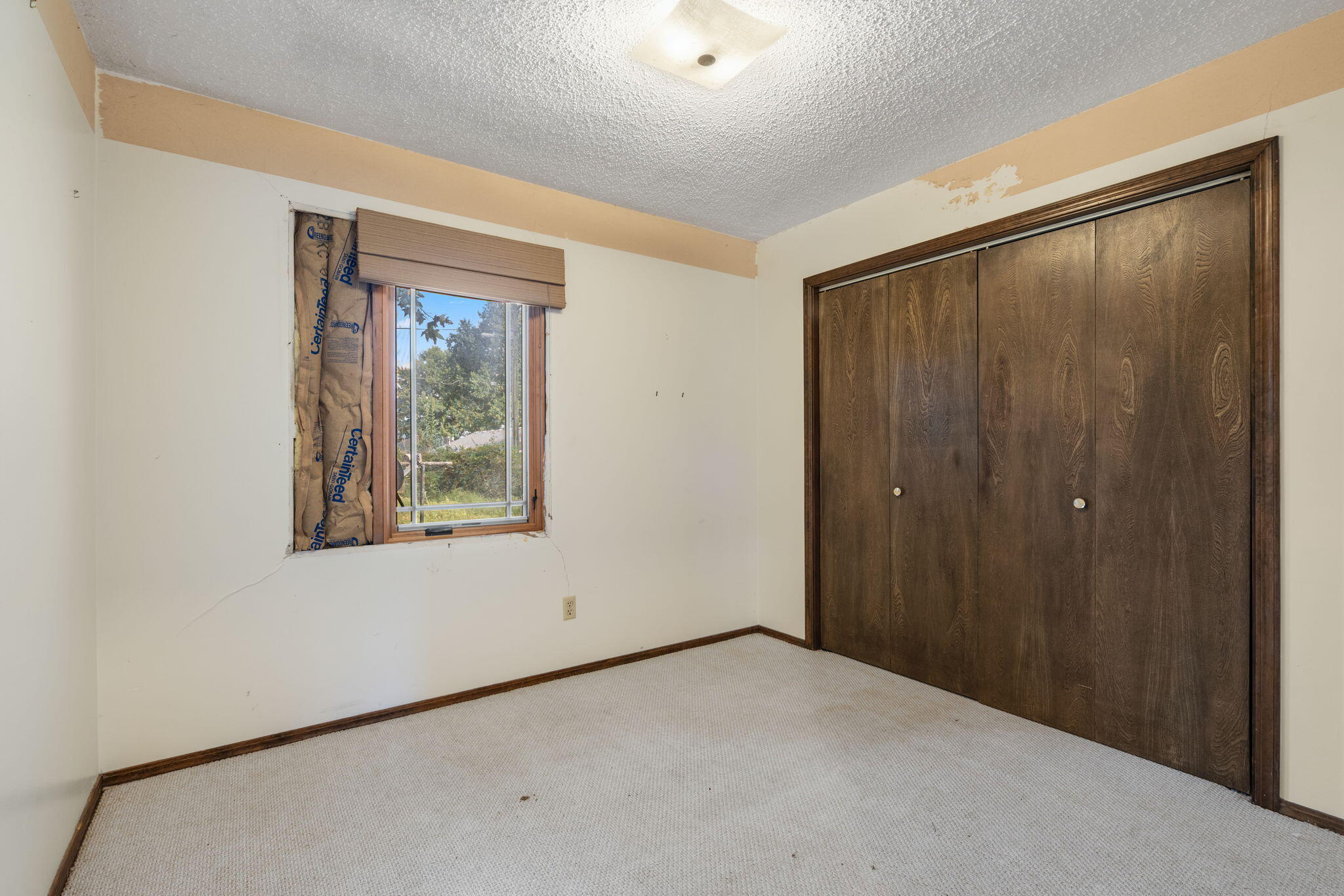 400 North Dogwood Street Property Photo 17
