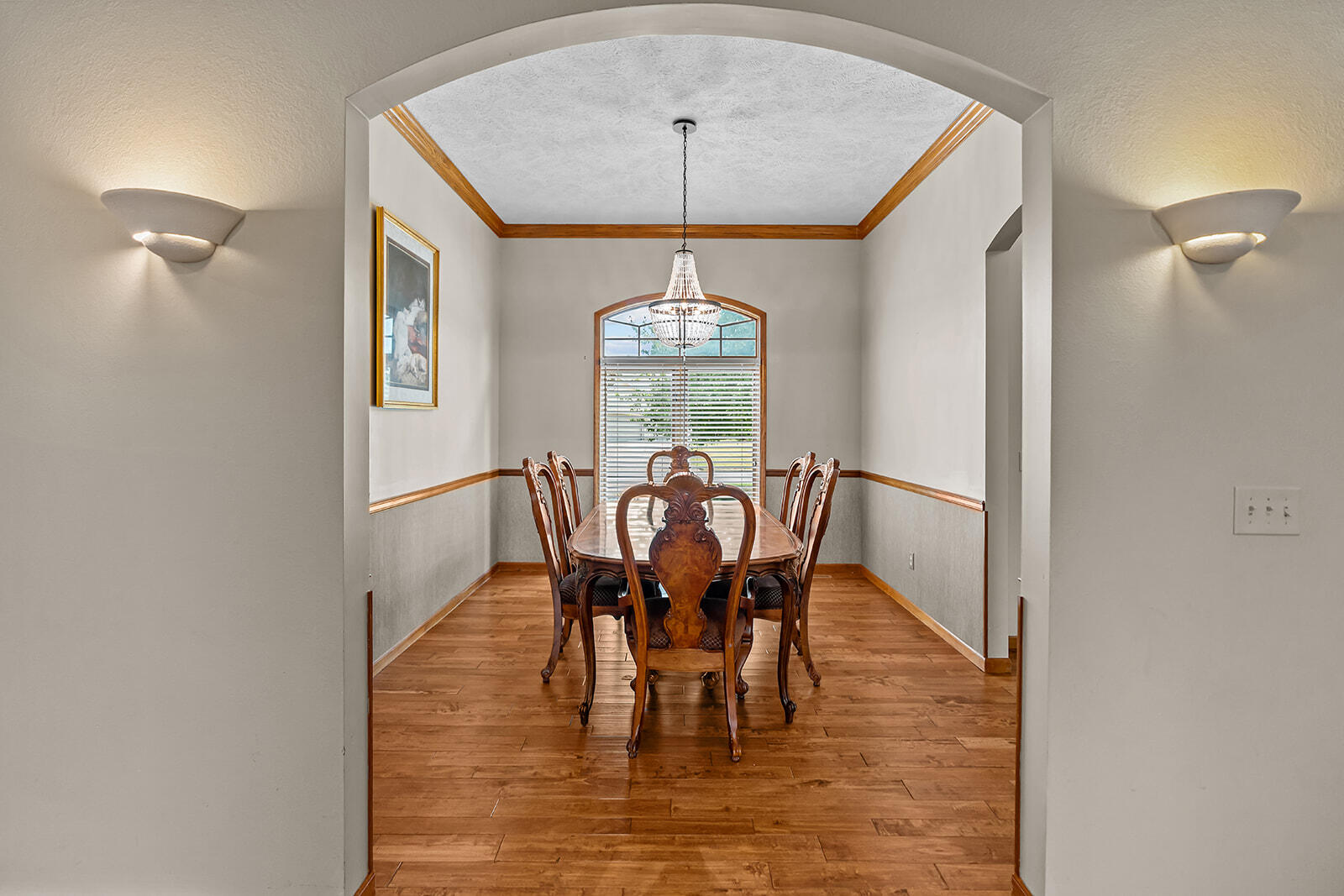 4757 South Holland Avenue Property Photo 10