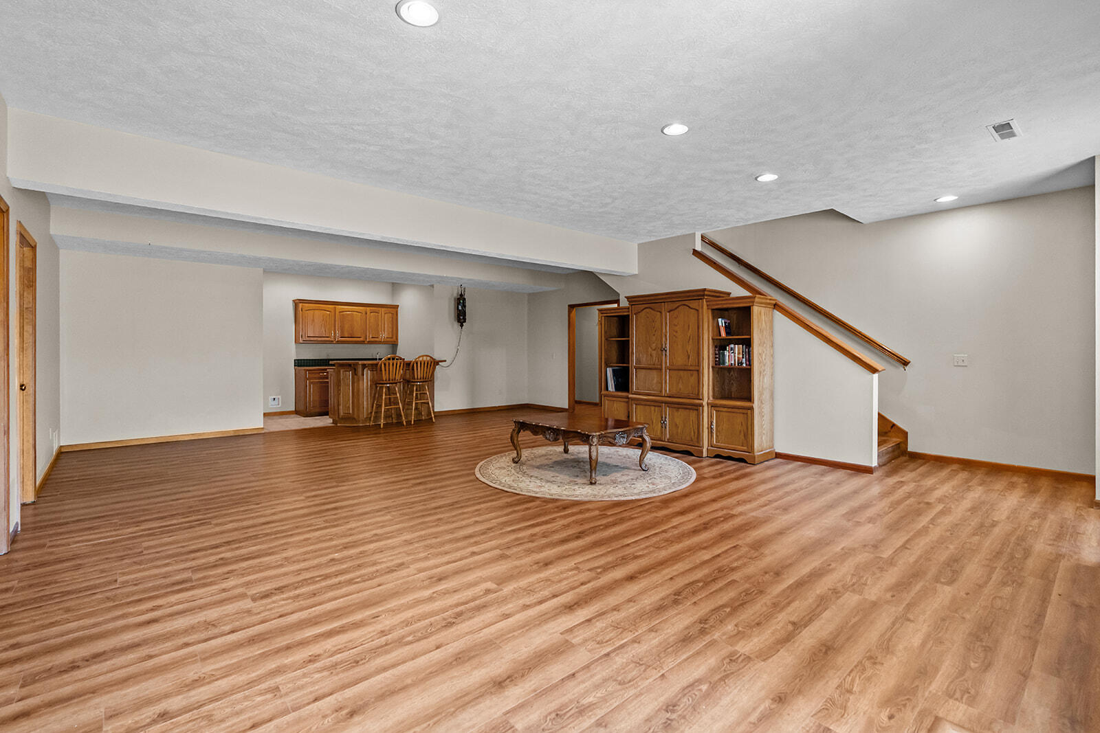 4757 South Holland Avenue Property Photo 32