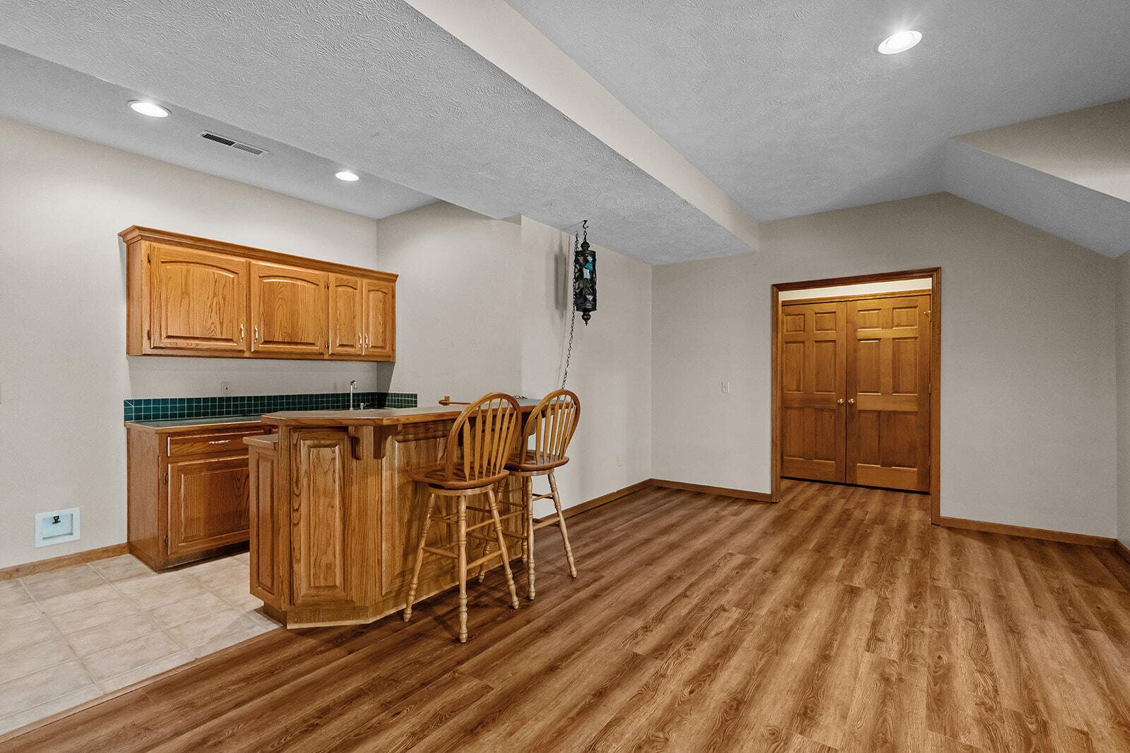 4757 South Holland Avenue Property Photo 36