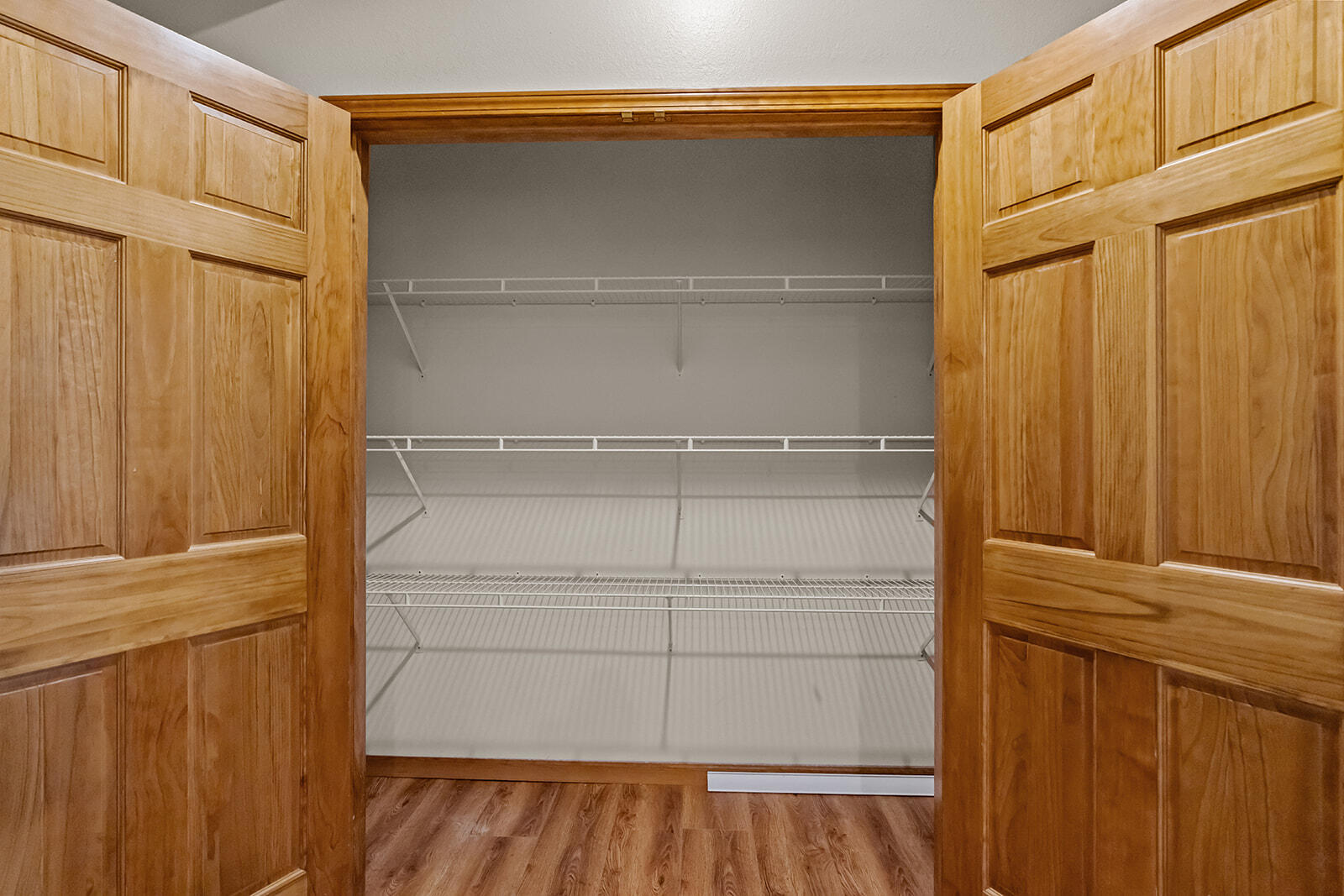 4757 South Holland Avenue Property Photo 44