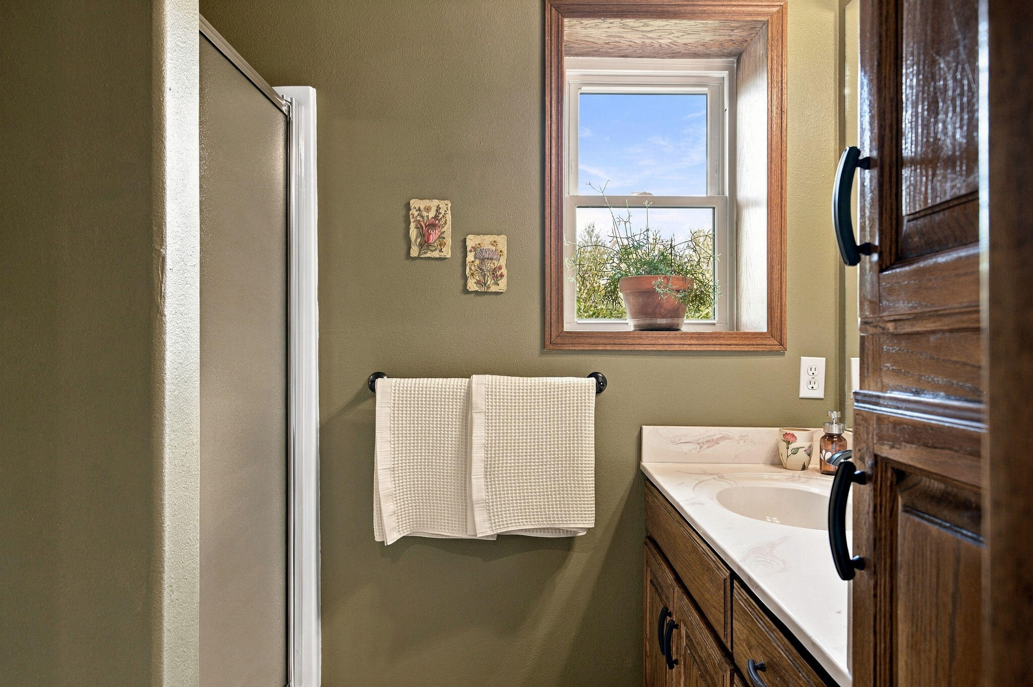 480 Hunter Rdg Property Photo 42