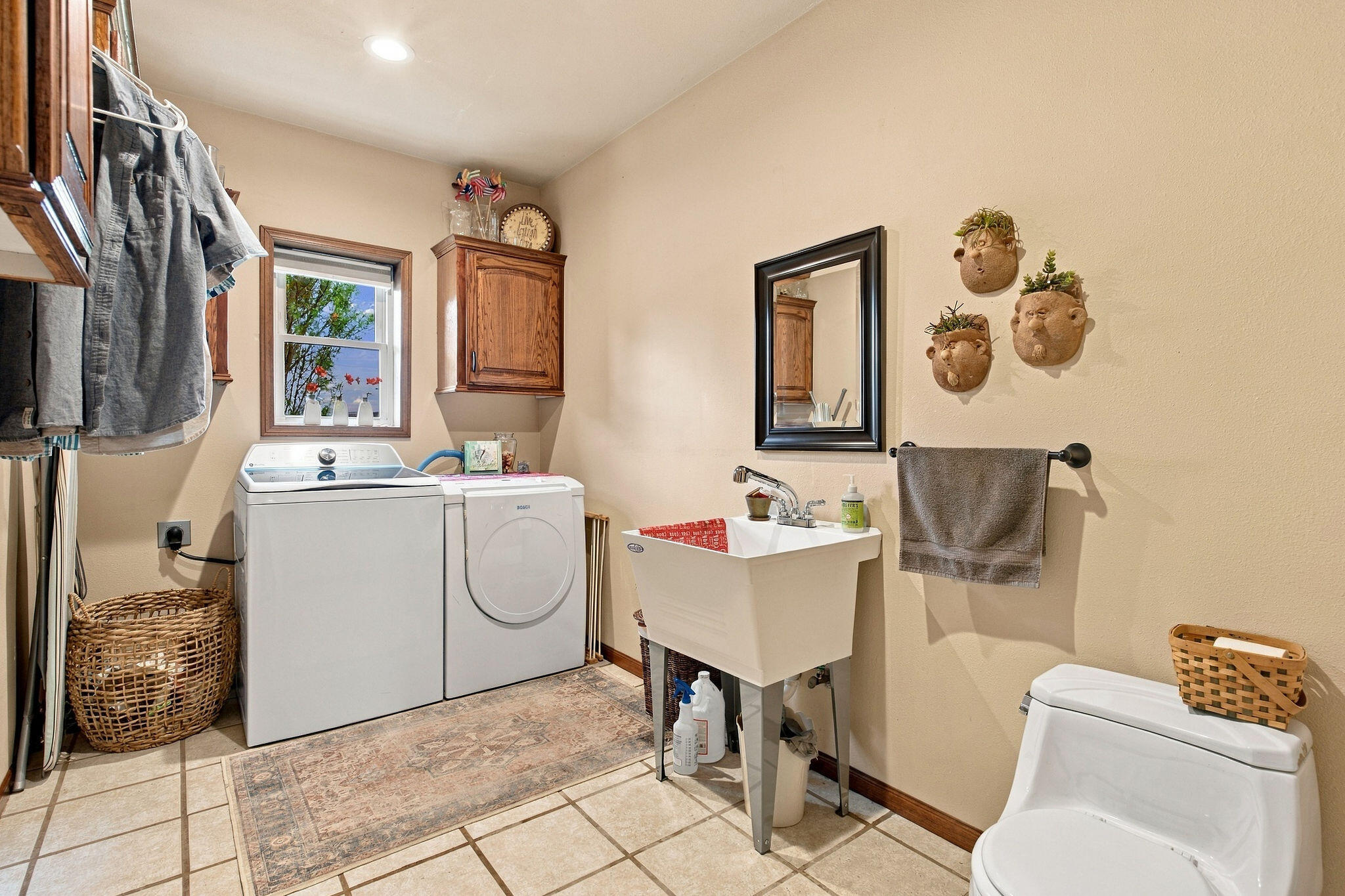 480 Hunter Rdg Property Photo 48