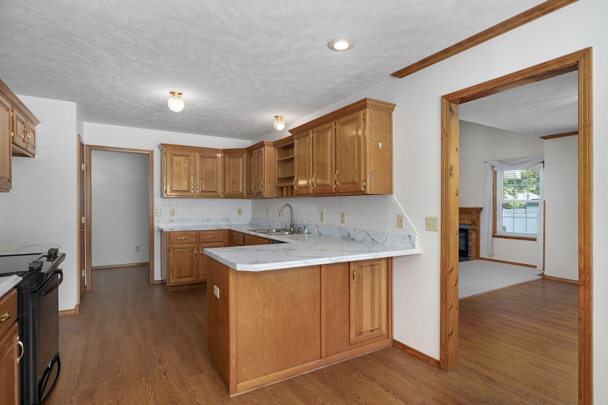 4370 South York Avenue Property Photo 14