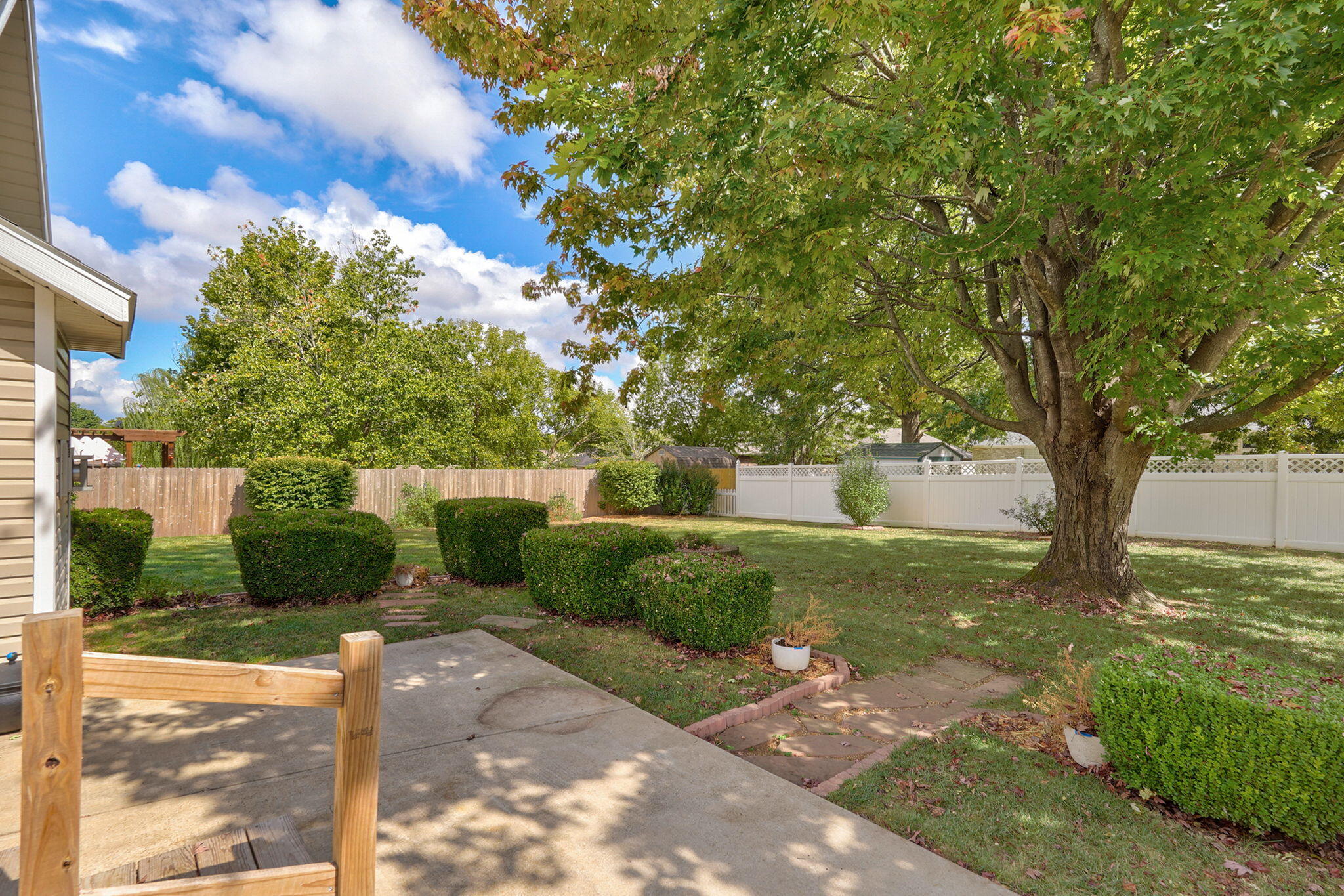 4370 South York Avenue Property Photo 30