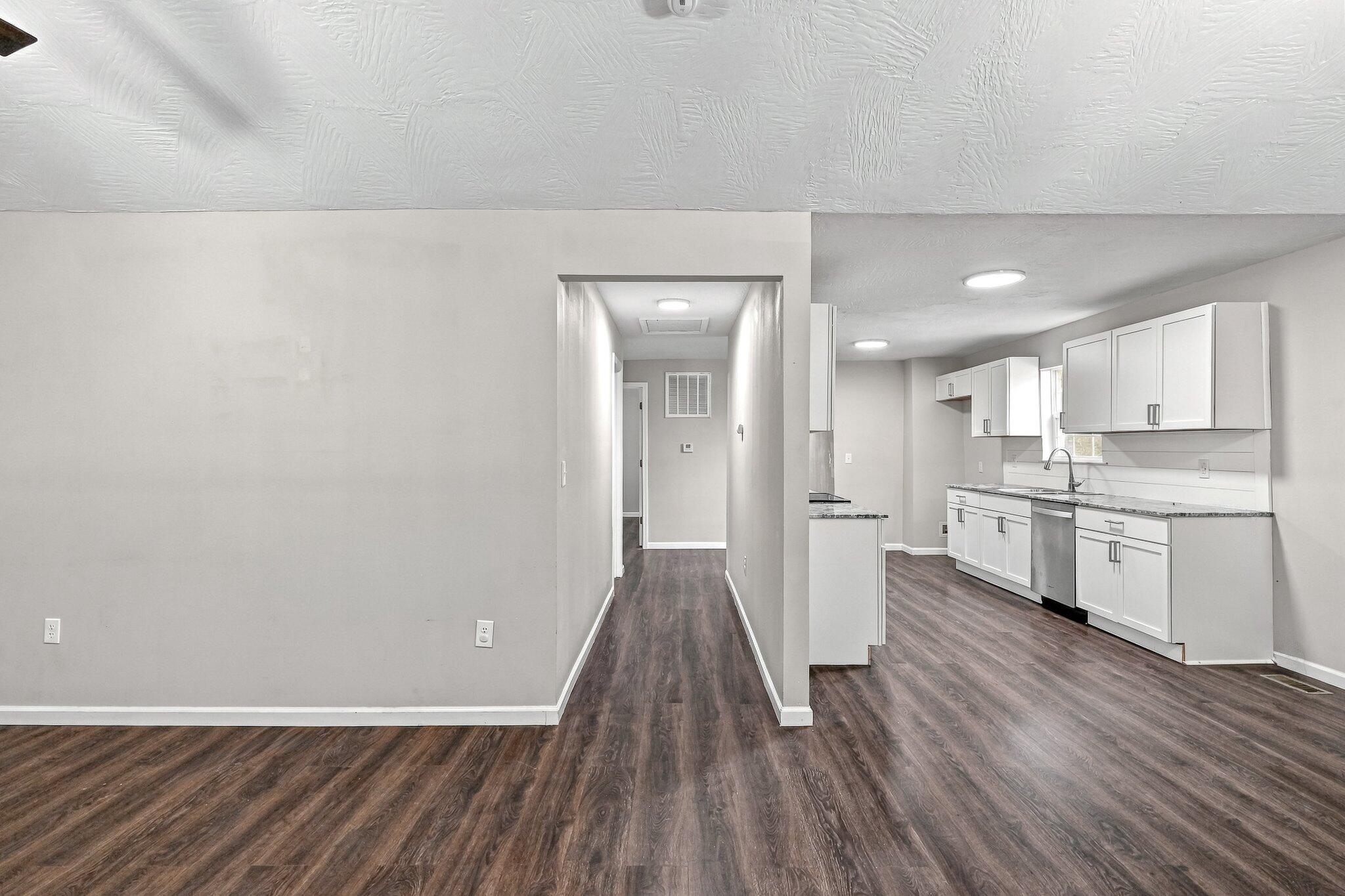205 North Porter Avenue Property Photo 8