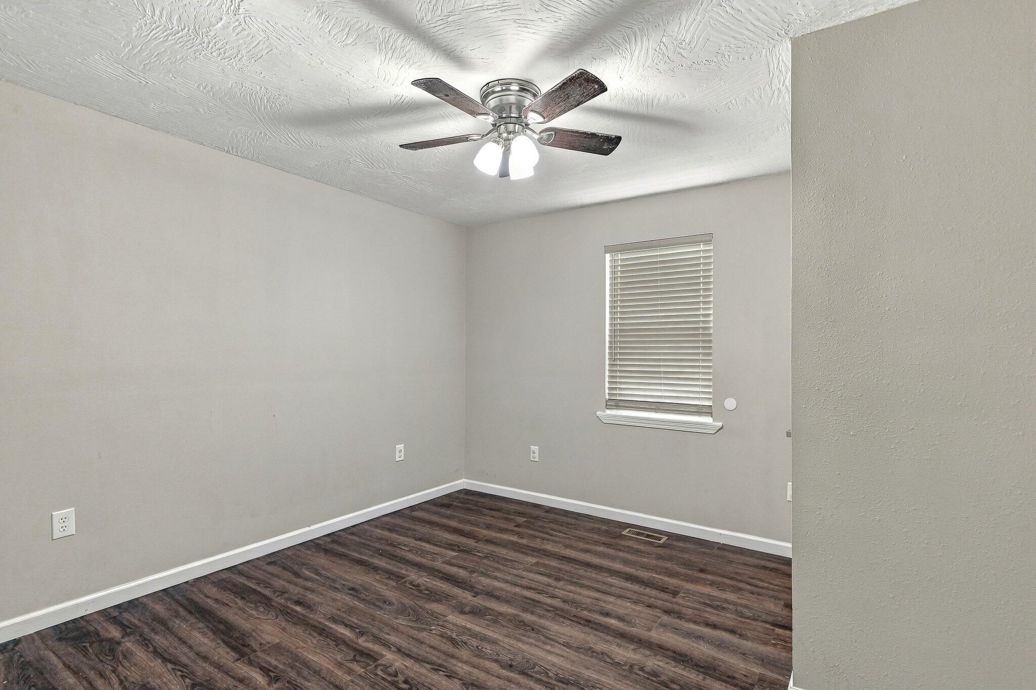 205 North Porter Avenue Property Photo 21