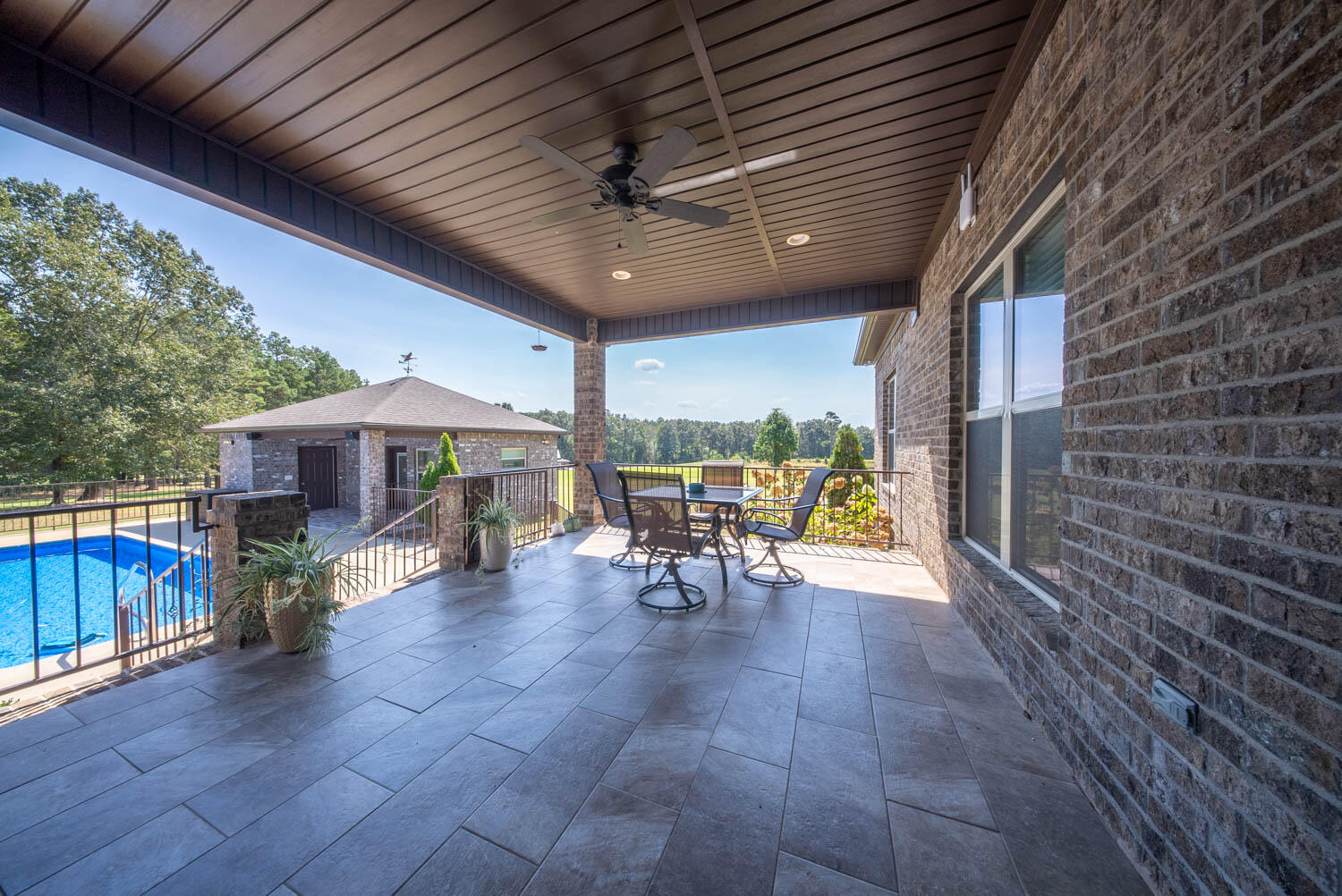 735 Possum Trot Road Property Photo 12