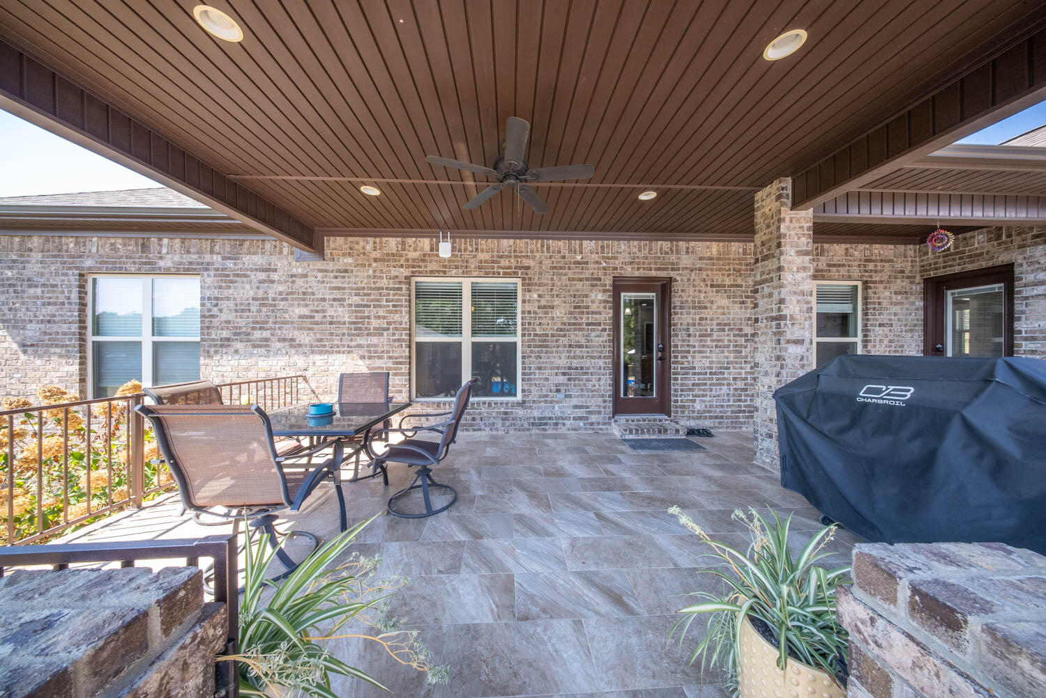 735 Possum Trot Road Property Photo 15