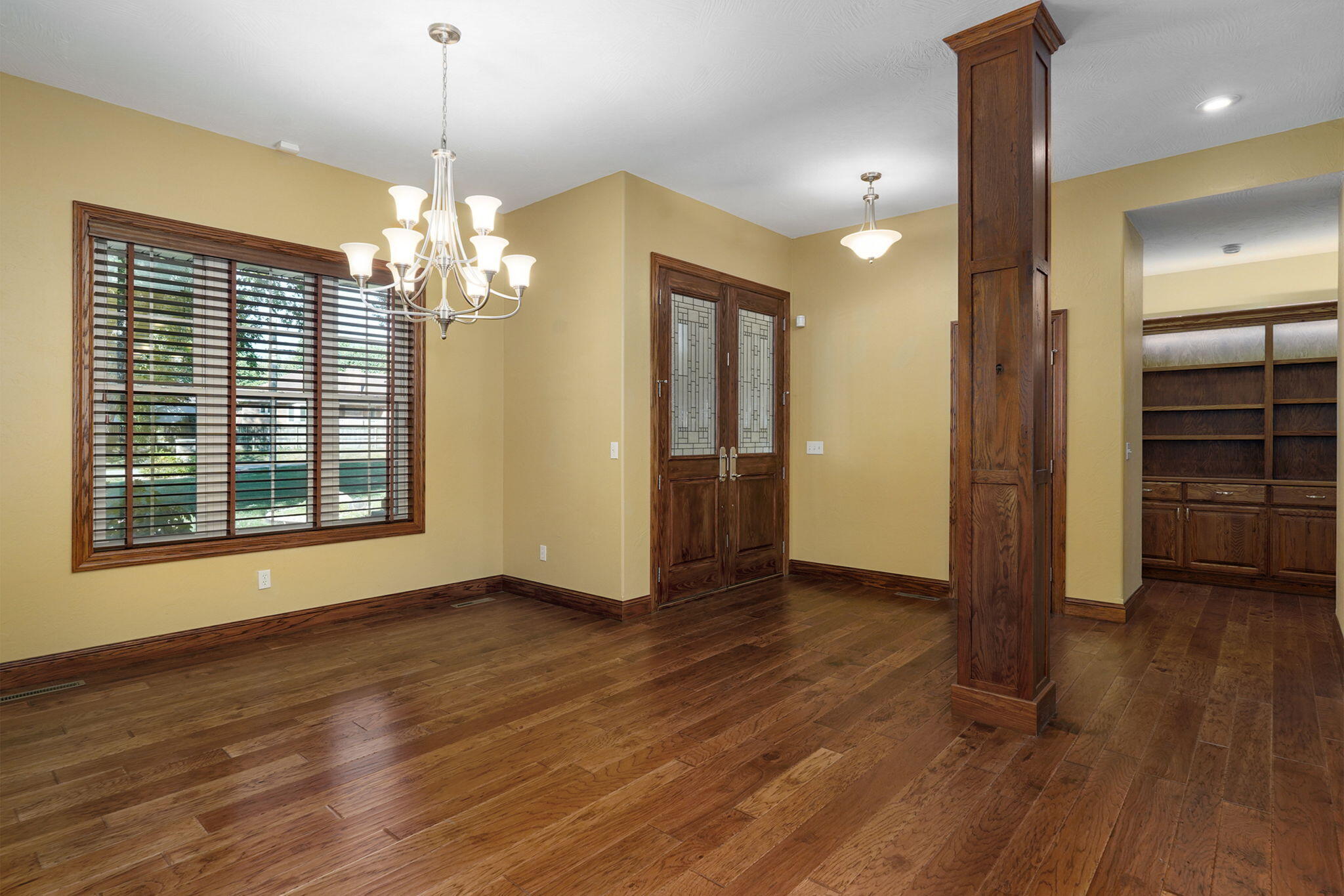 3436 South Horseshoe Avenue Property Photo 11
