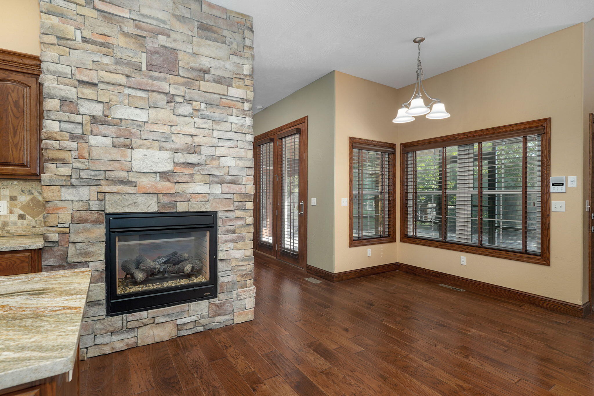 3436 South Horseshoe Avenue Property Photo 15