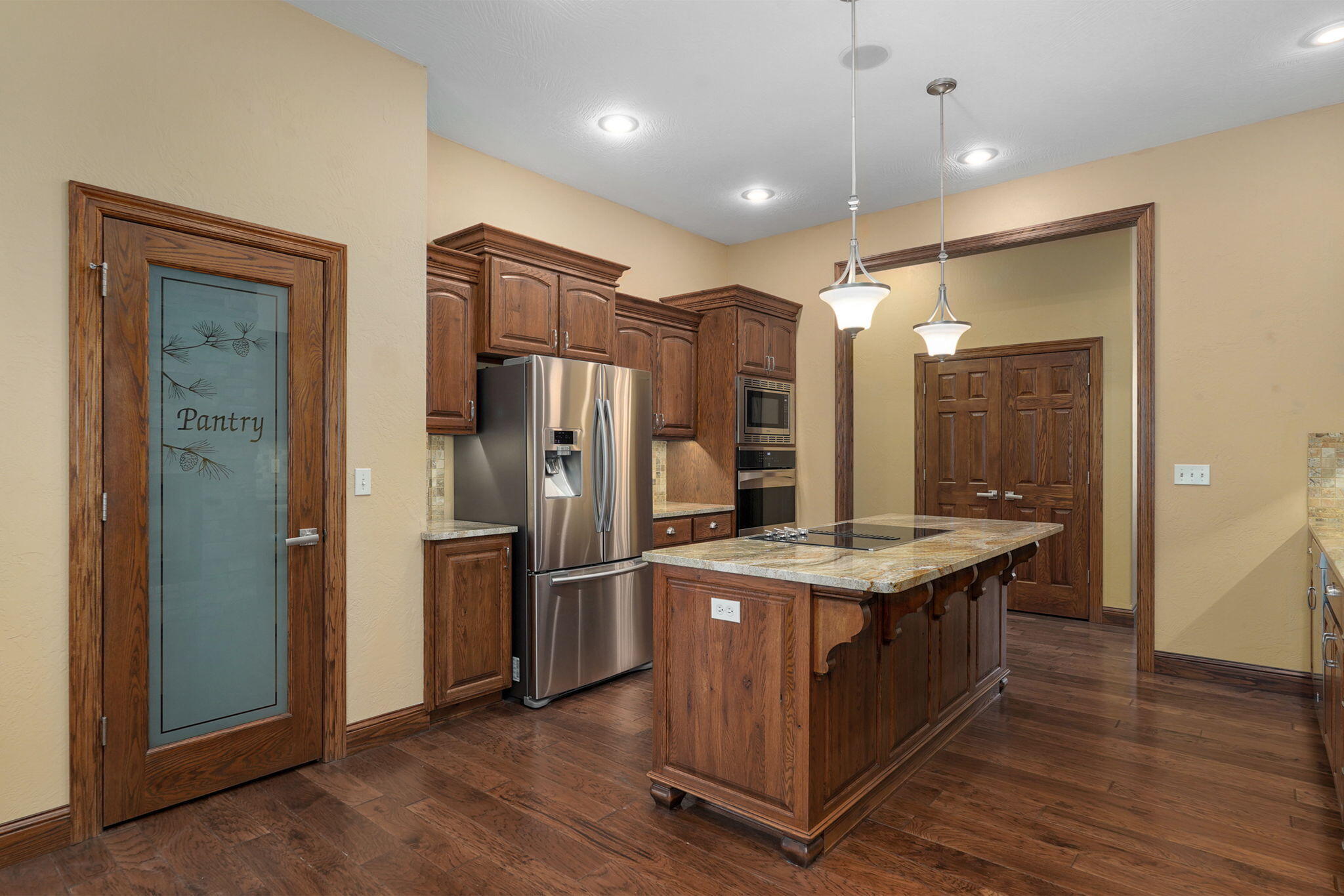 3436 South Horseshoe Avenue Property Photo 17