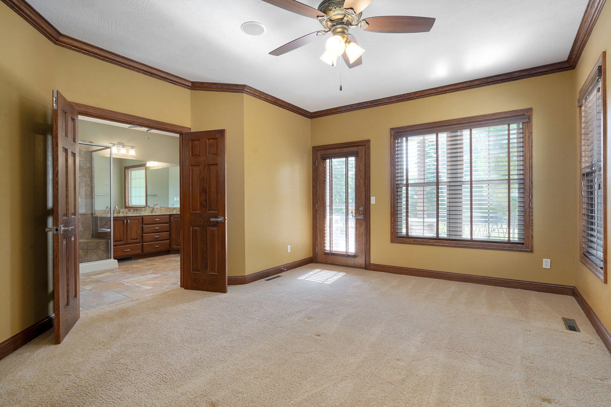 3436 South Horseshoe Avenue Property Photo 22