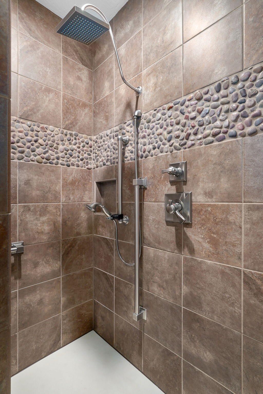 3436 South Horseshoe Avenue Property Photo 30