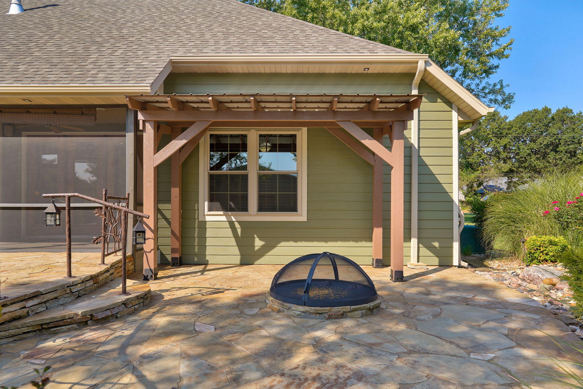3436 South Horseshoe Avenue Property Photo 41