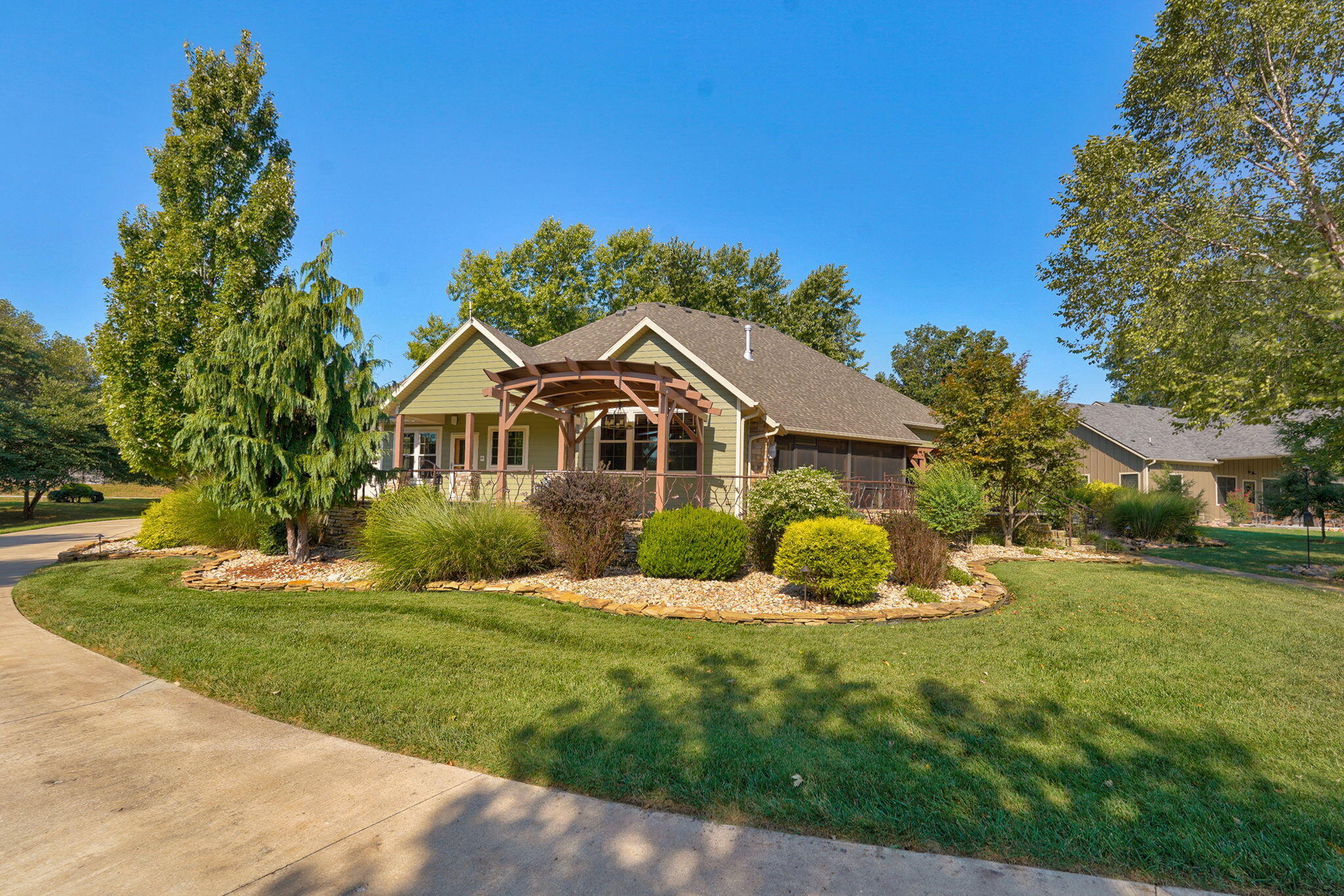 3436 South Horseshoe Avenue Property Photo 44
