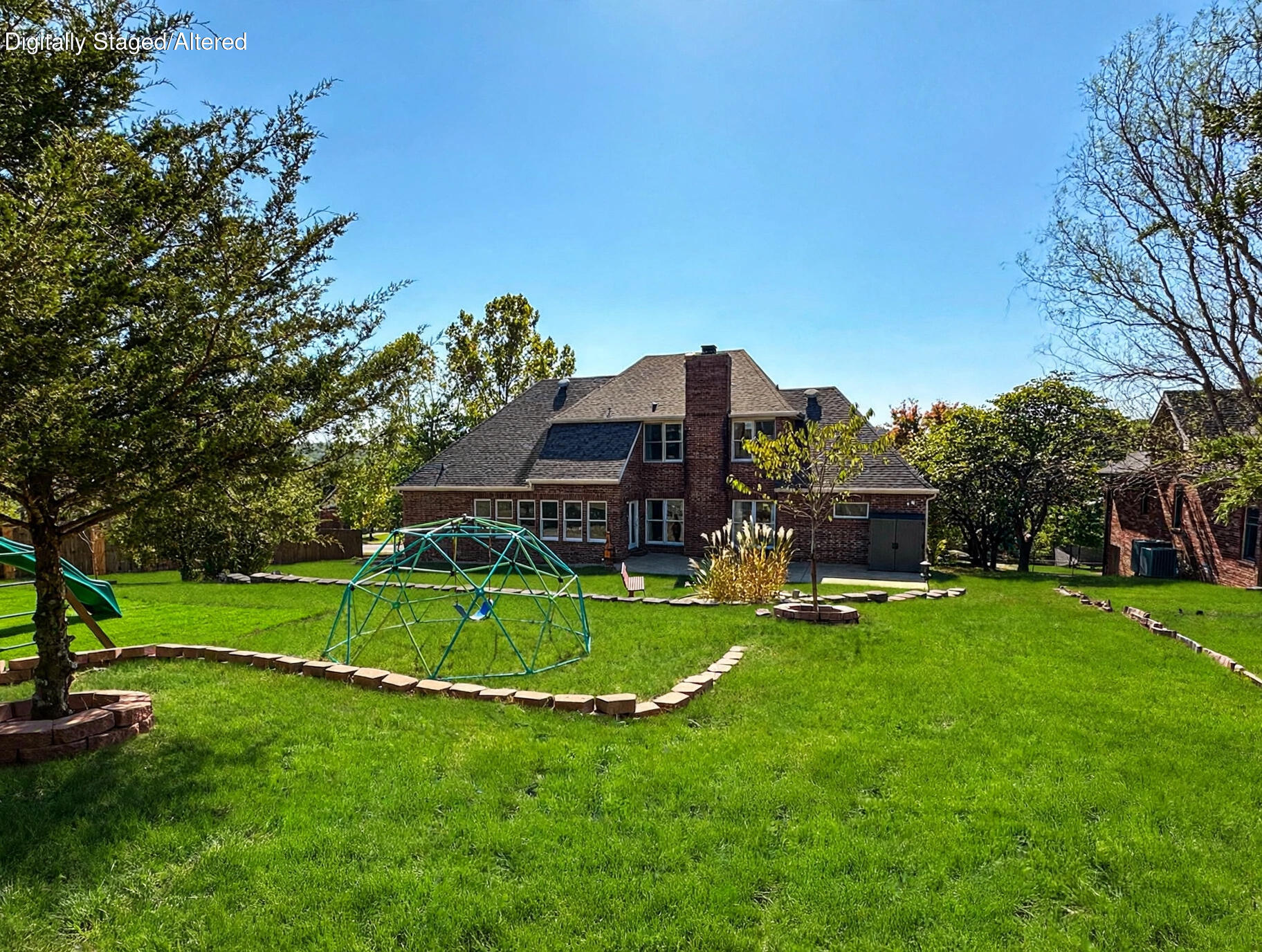 309 Summerwood Drive Property Photo 11