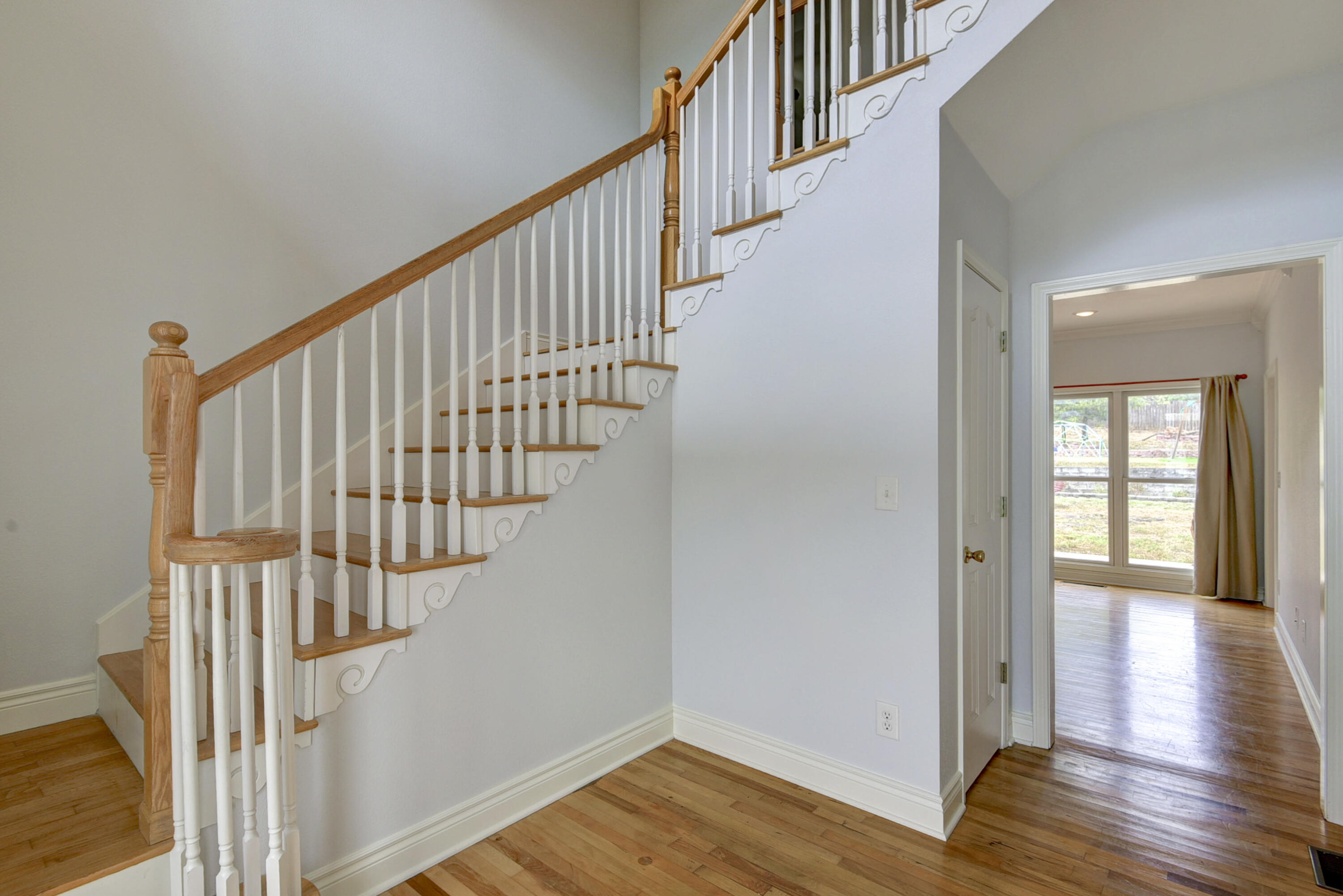 309 Summerwood Drive Property Photo 12