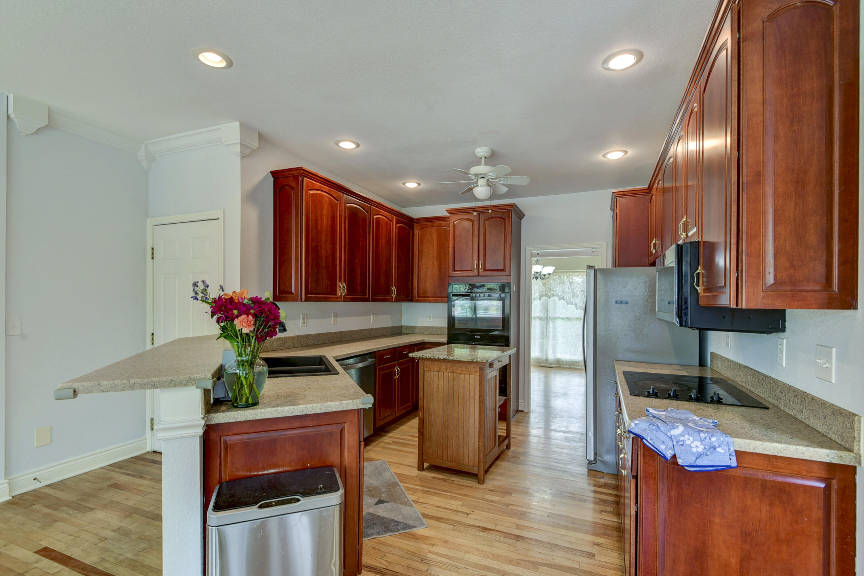 309 Summerwood Drive Property Photo 17